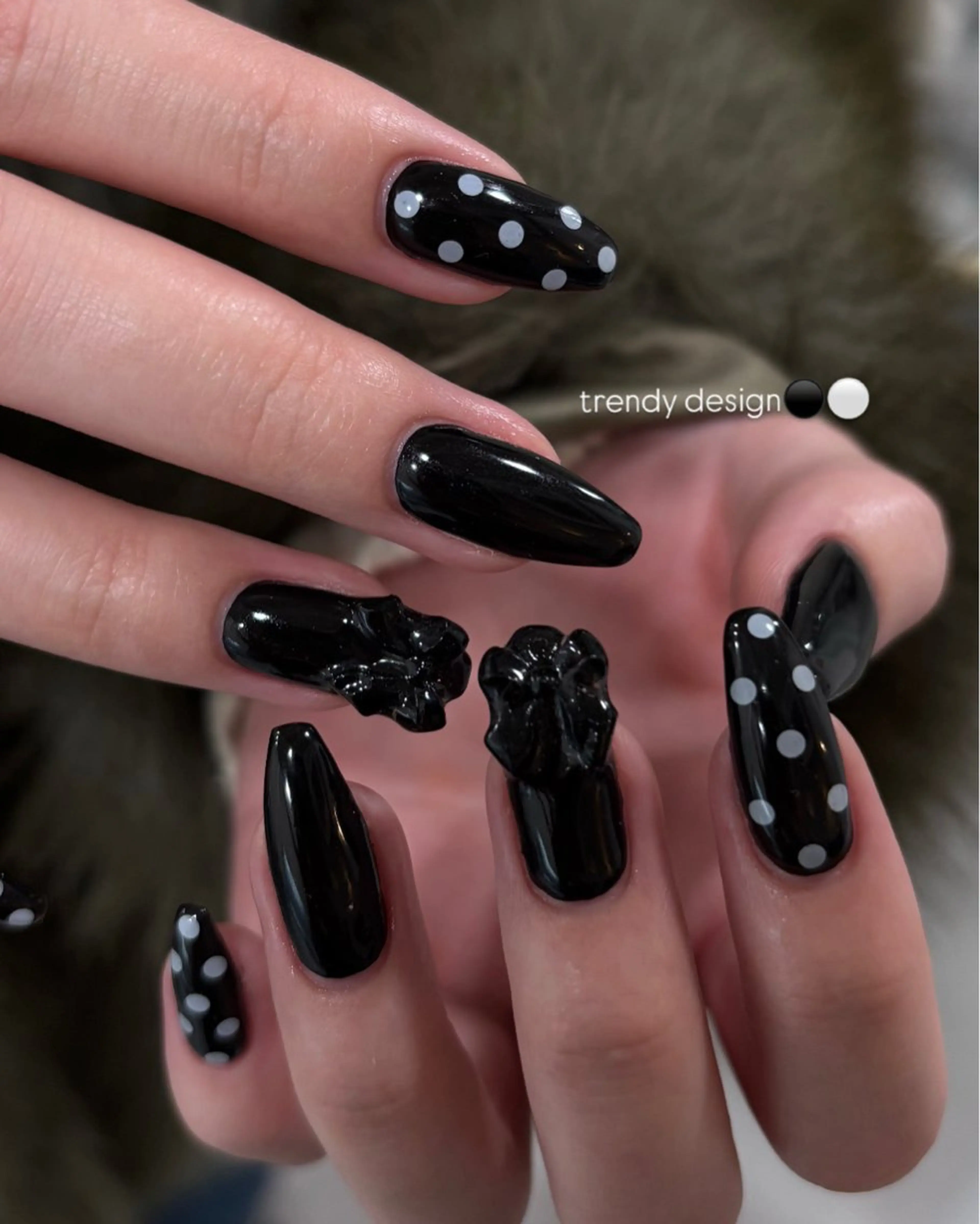 ネイル ハンドネイル 🤎Two ERI🤎のネイルデザイン