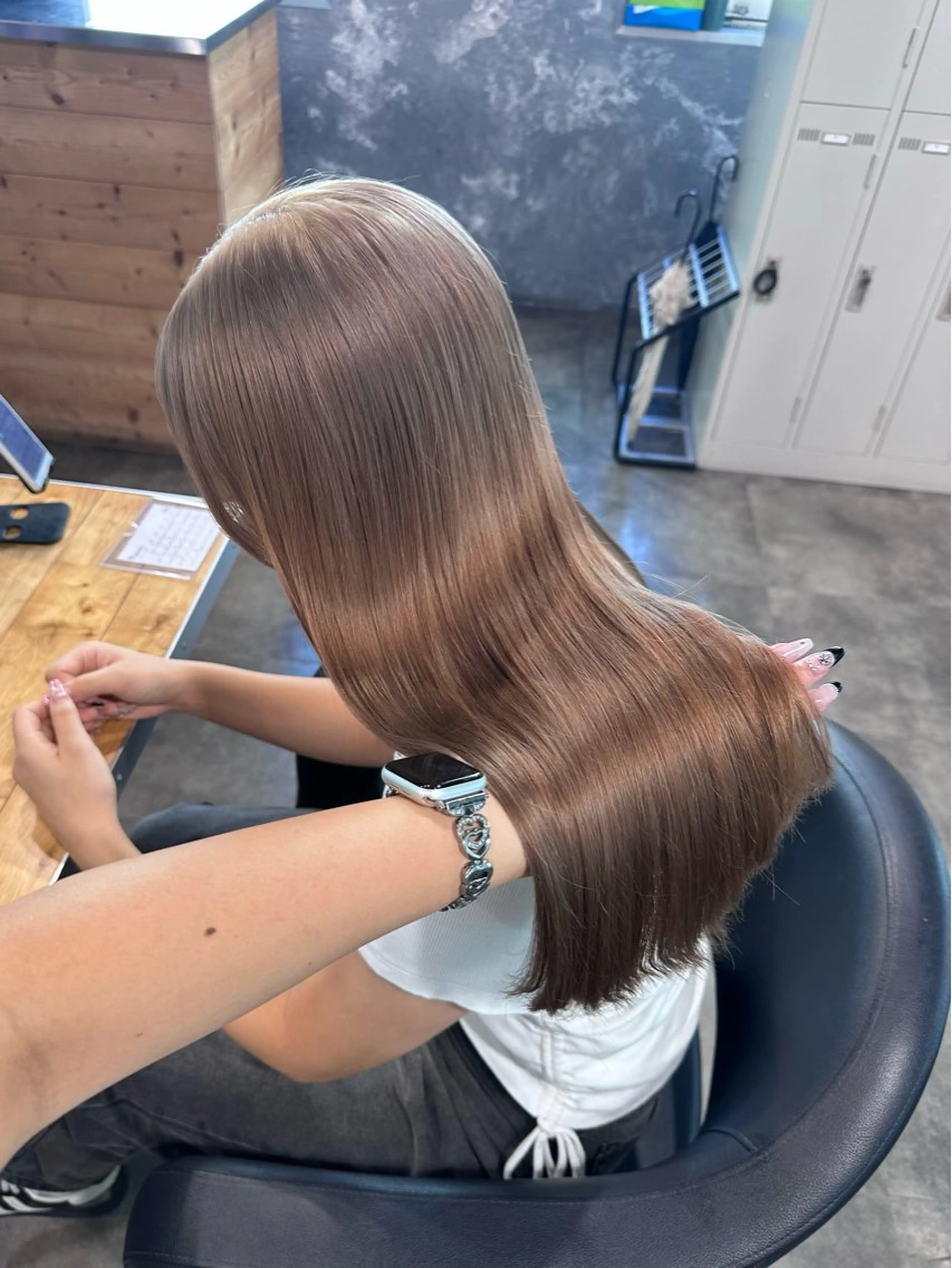 カラー 海外トレンドヘア🤍 sumireのヘアスタイル