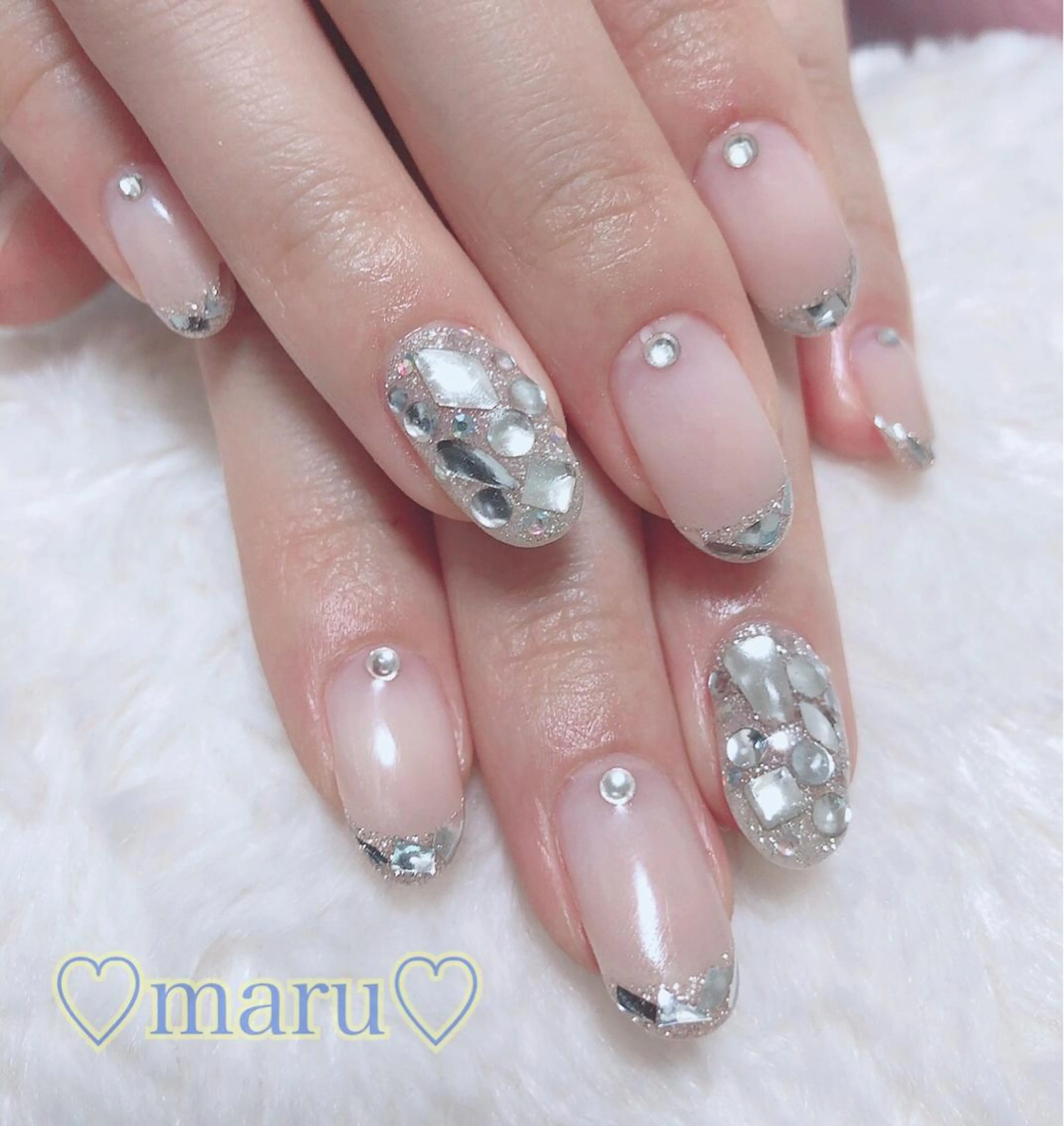 ネイル ハンドネイル フットネイル まるみ ♡のネイルデザイン