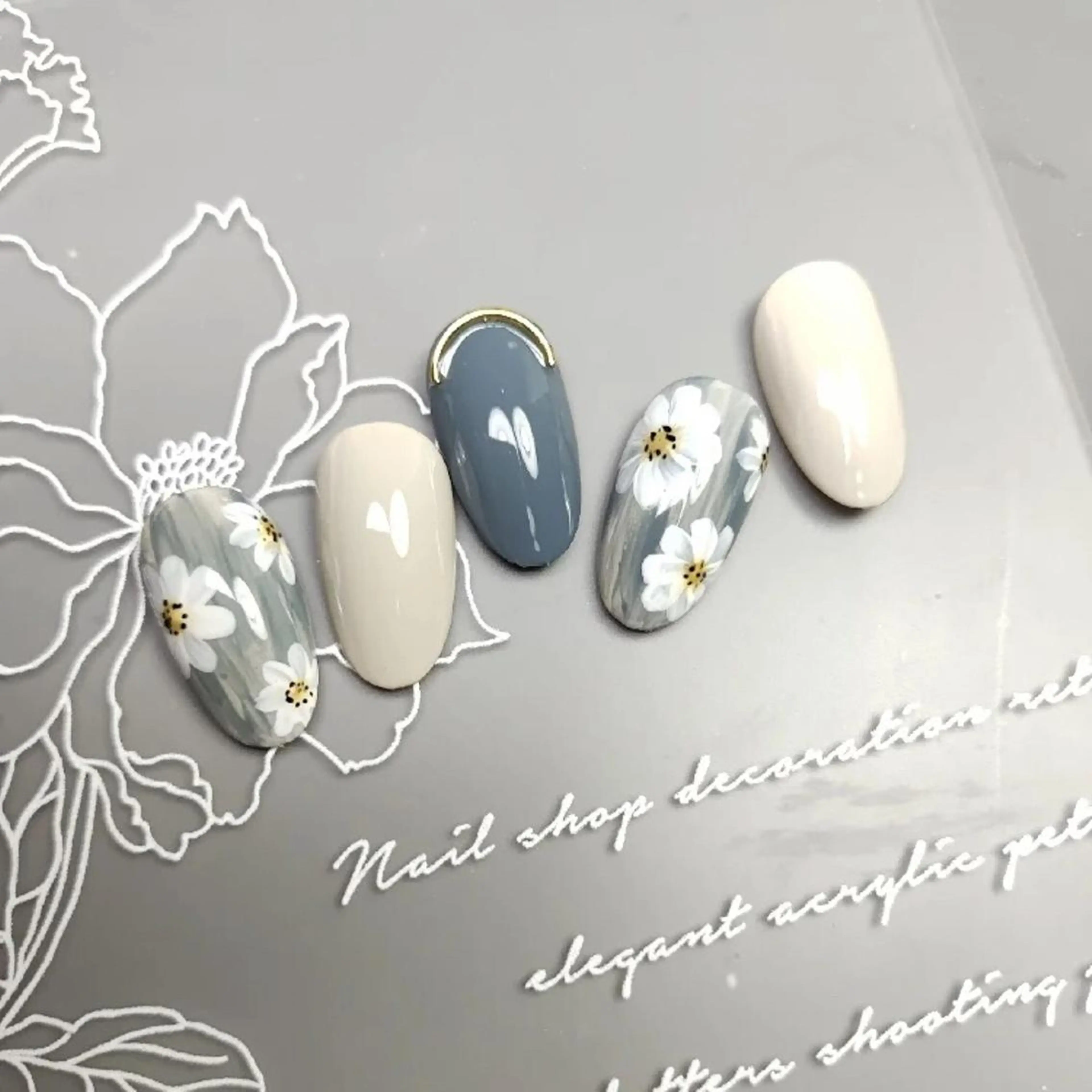 ネイル フジタ マドカのネイルデザイン