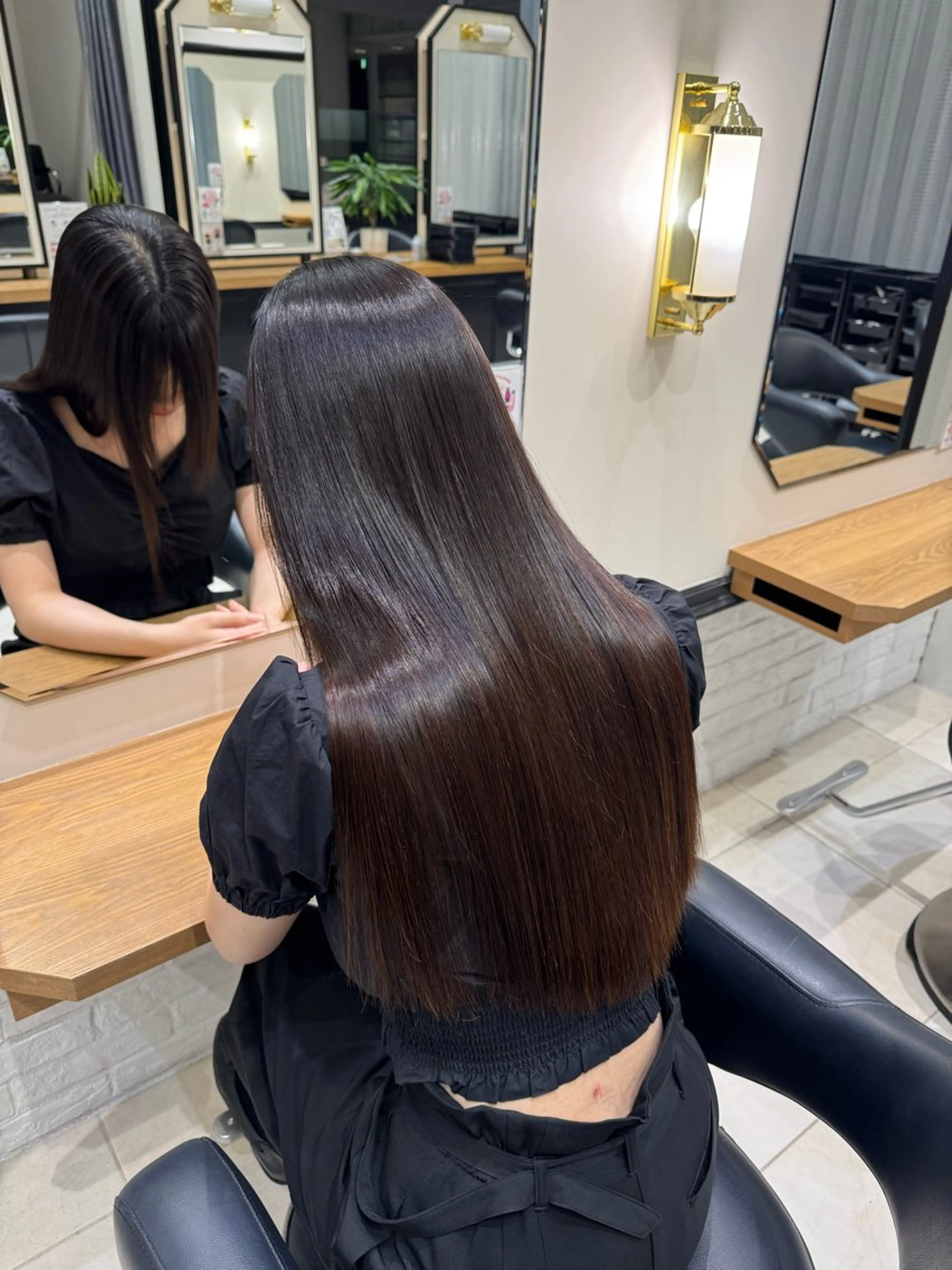 ロング 縮毛矯正 伊志嶺 竜季のヘアスタイル