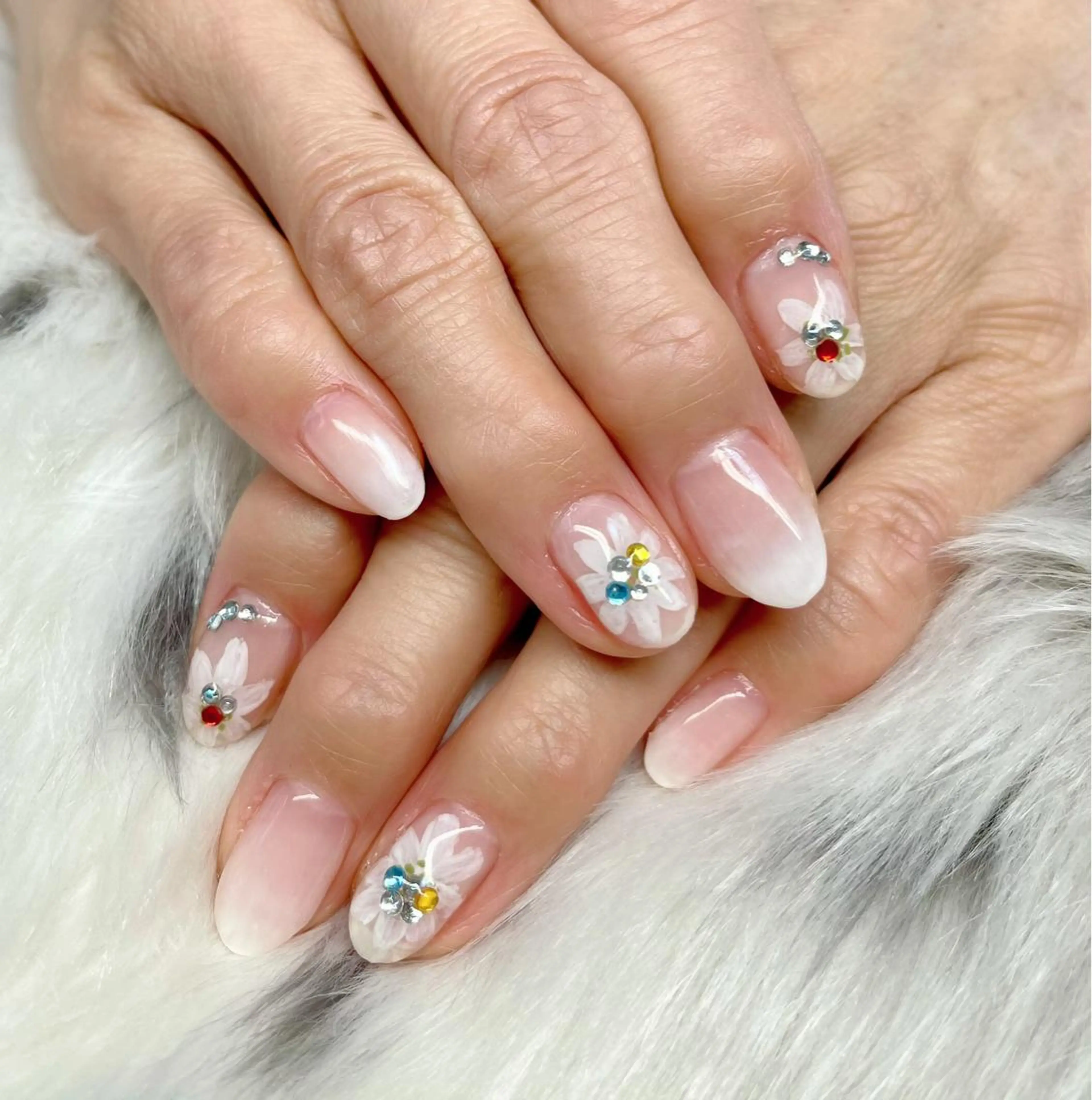 ネイル M.N_ nailのネイルデザイン