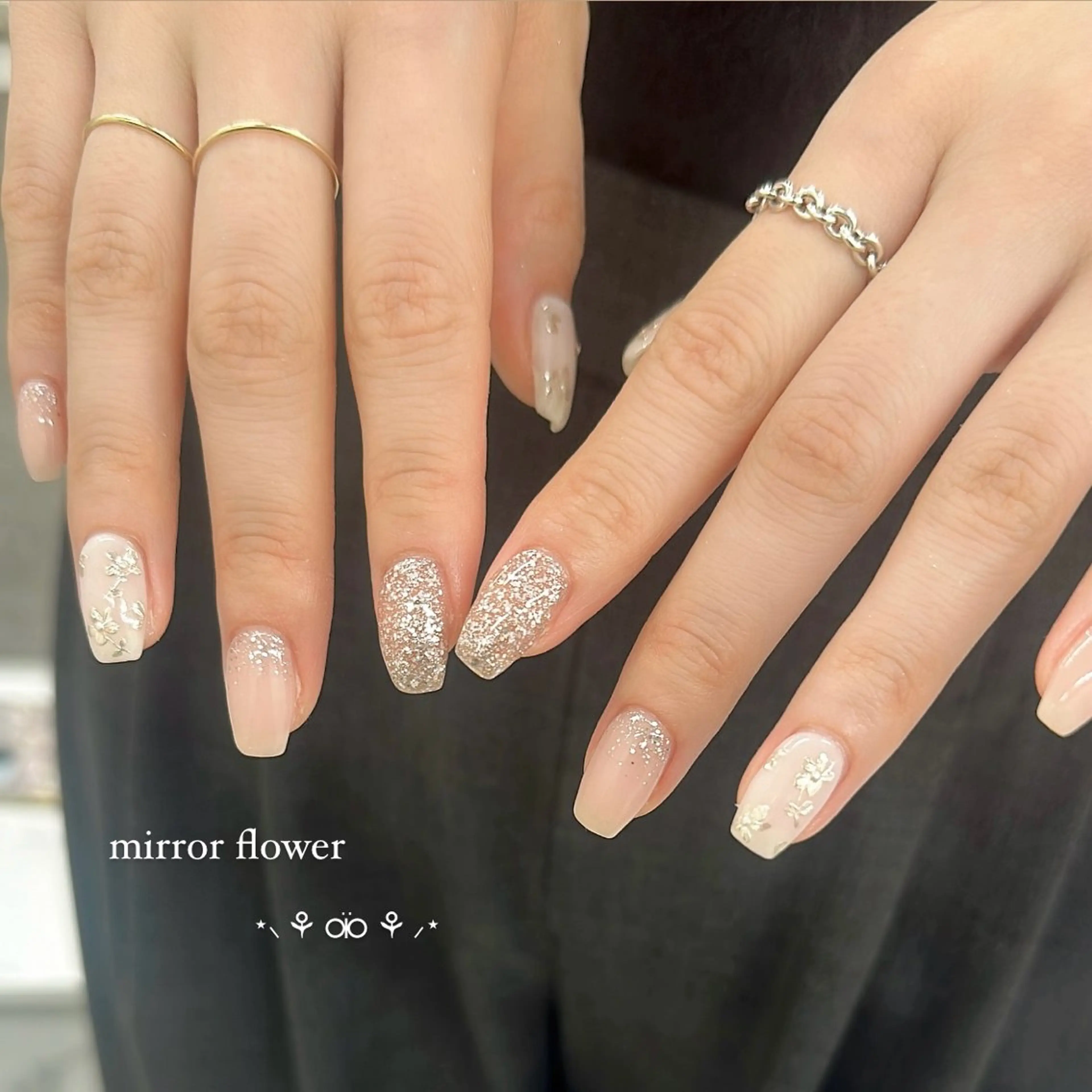 ネイル フラワーネイル ミラーネイル ピンク 春ネイル nailsalon LILi third.所属・Yukino .のネイルデザイン