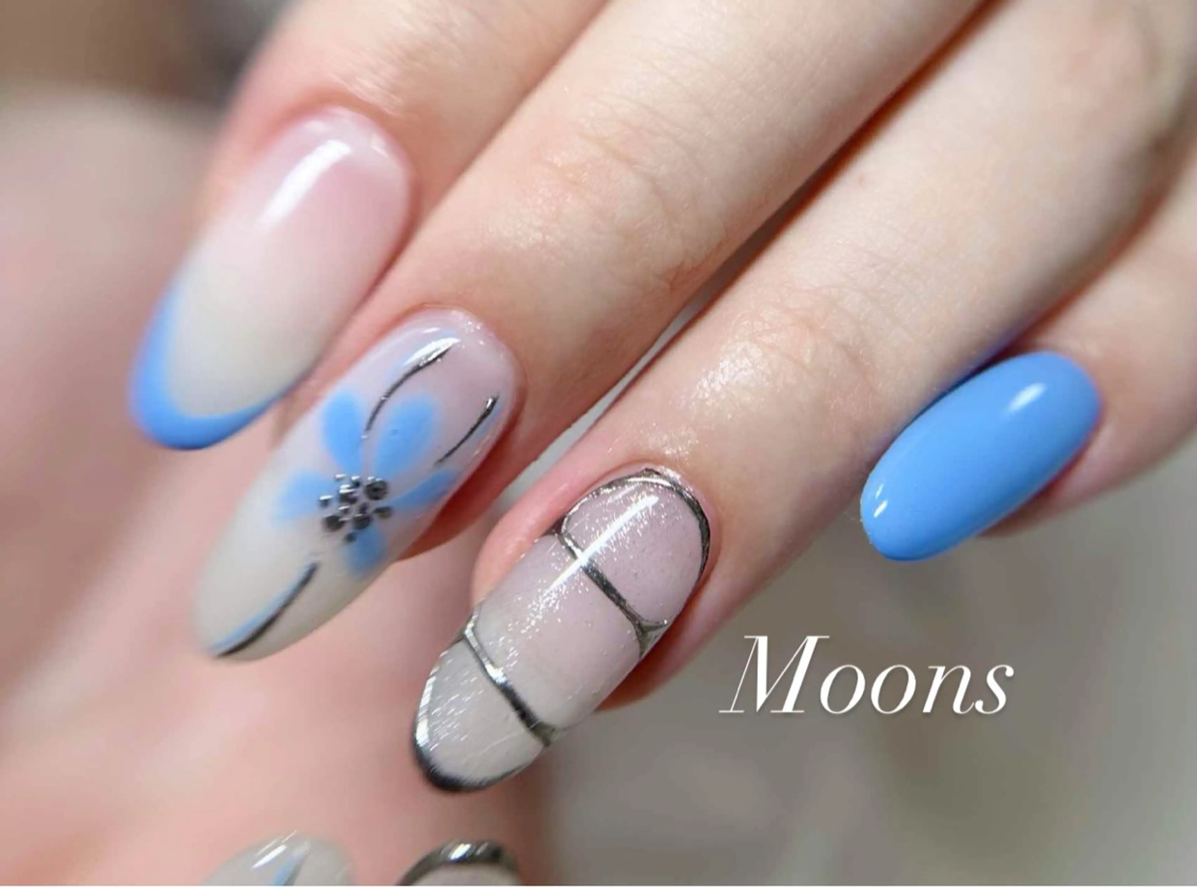 ネイル Oko nail 💅✨のネイルデザイン