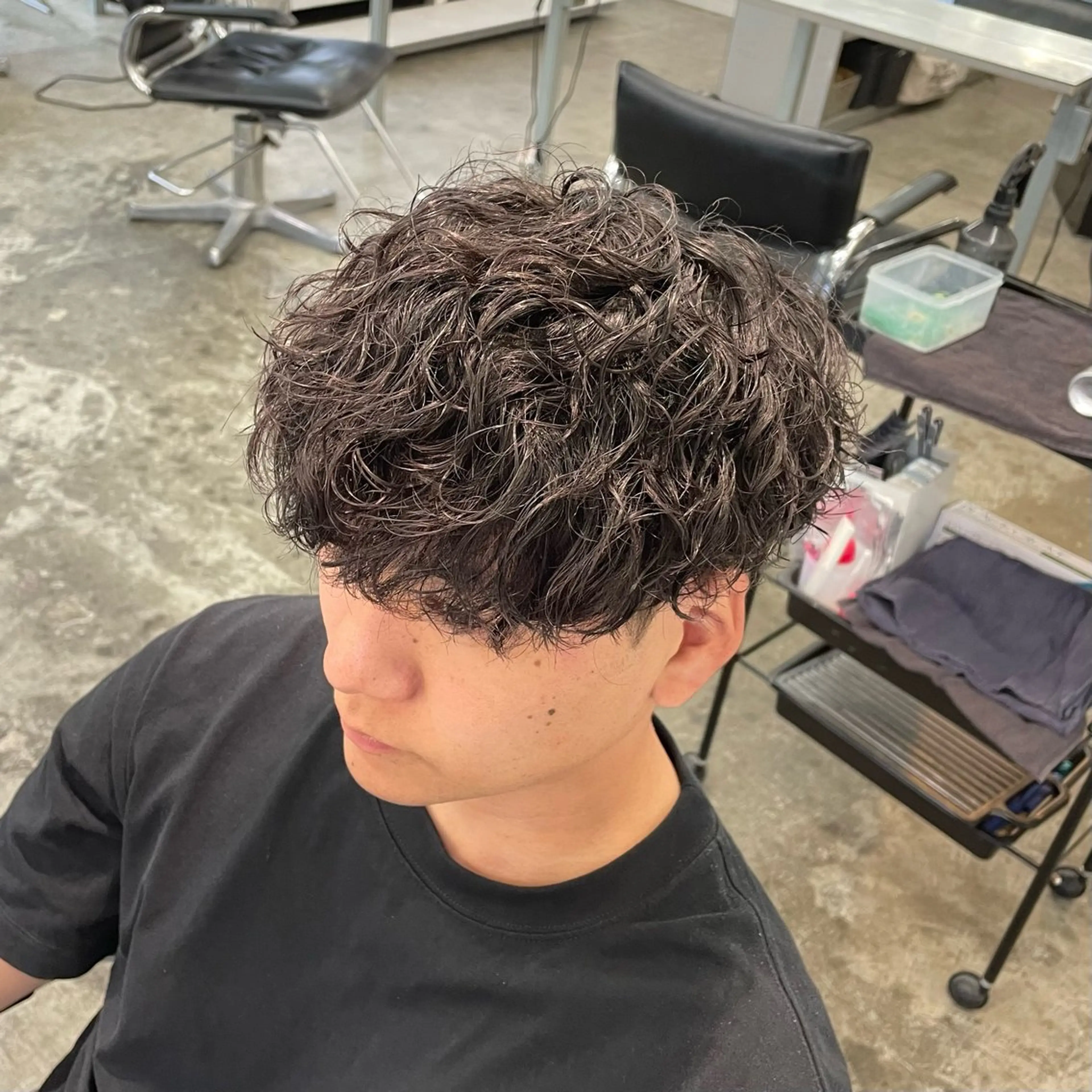 ショート パーマ メンズ スペインカール カット パーマ メンズ特化美容師/ 藤戸 椋のヘアスタイル