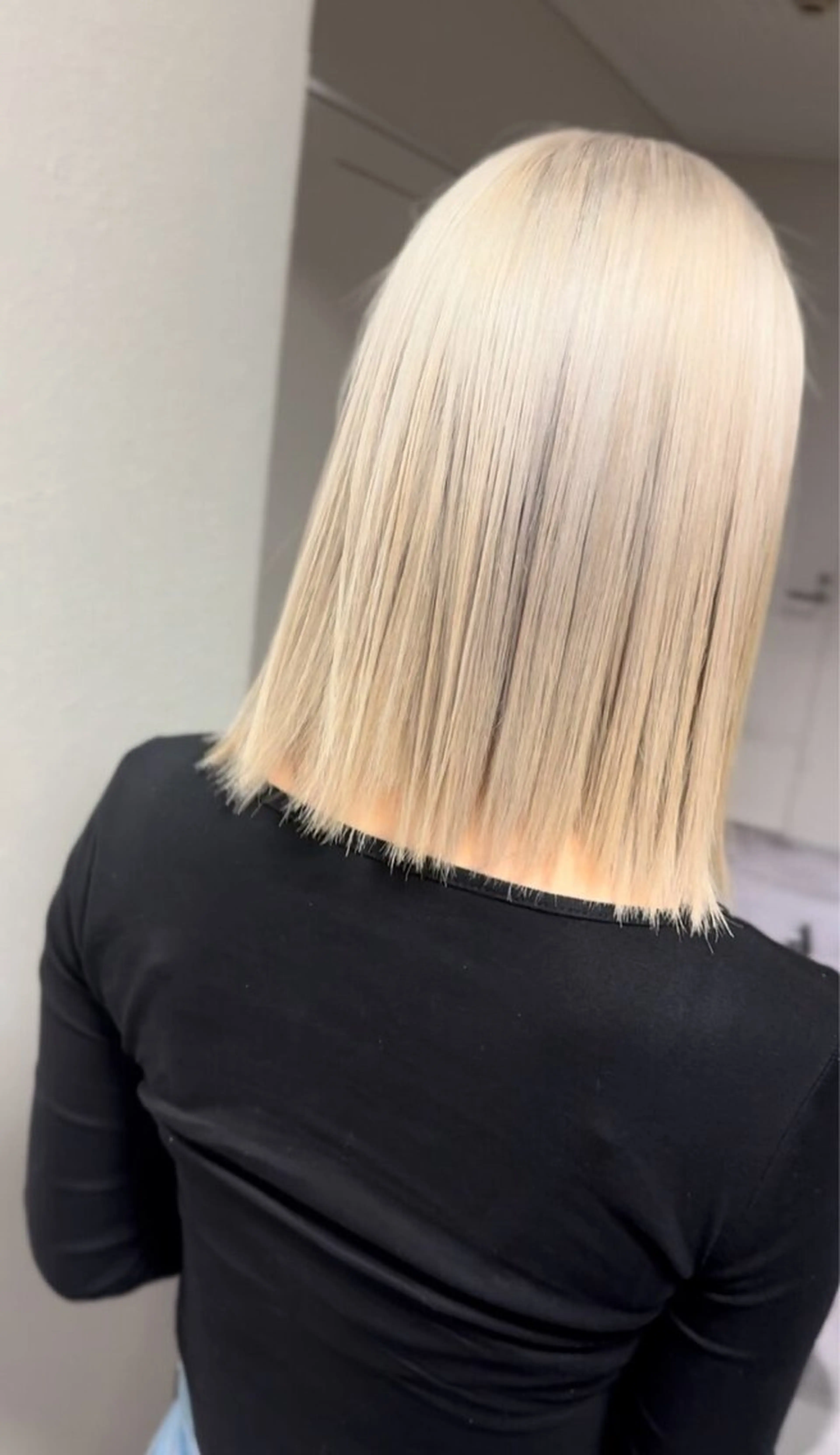 ショート カット ヘアカラー Maison所属・Maison ハイトーン髪質改善のヘアスタイル