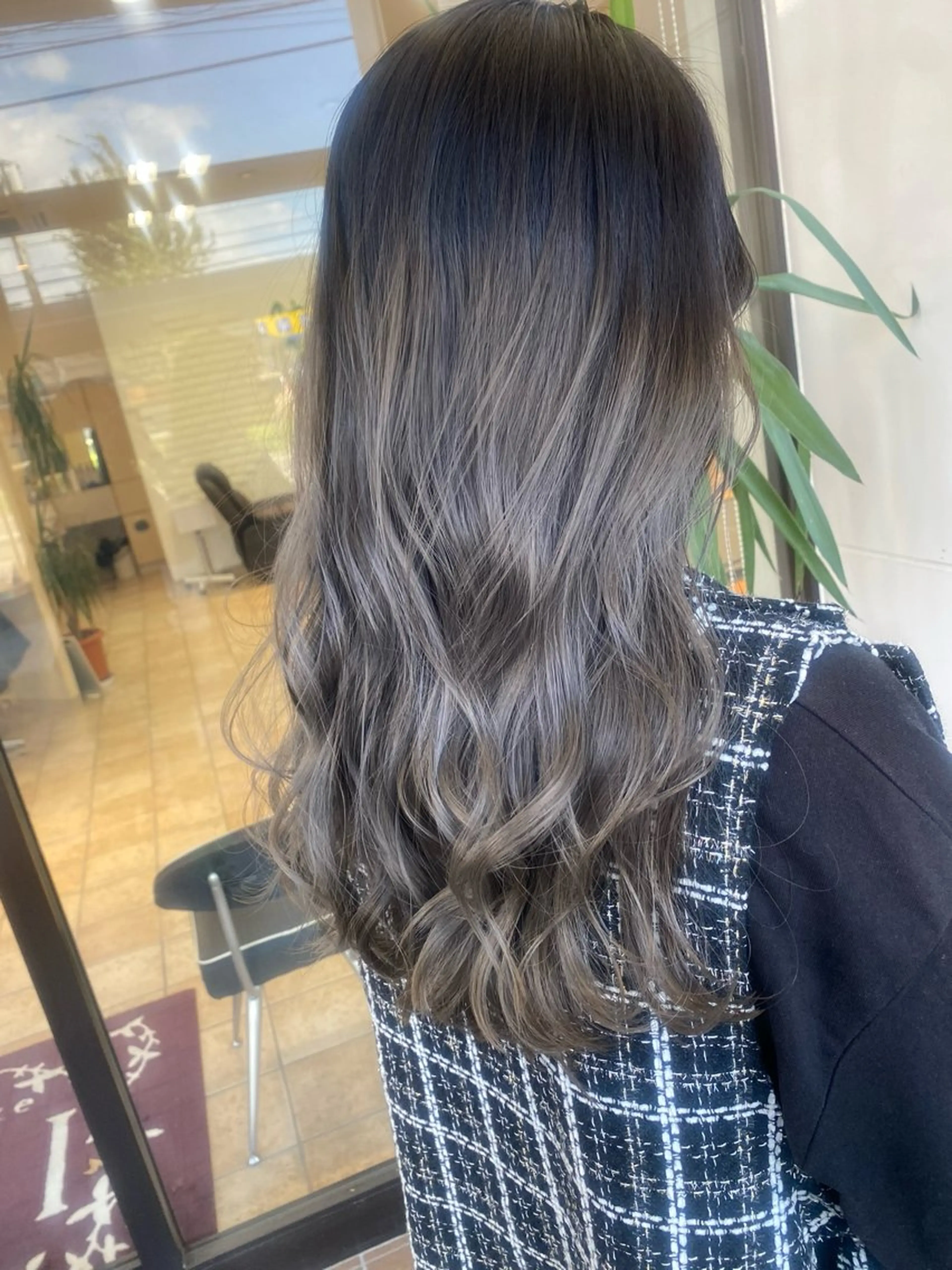 ロング ヘアカラー トリートメント 🇰🇷韓国風顔周り NANAMI🇰🇷のヘアスタイル