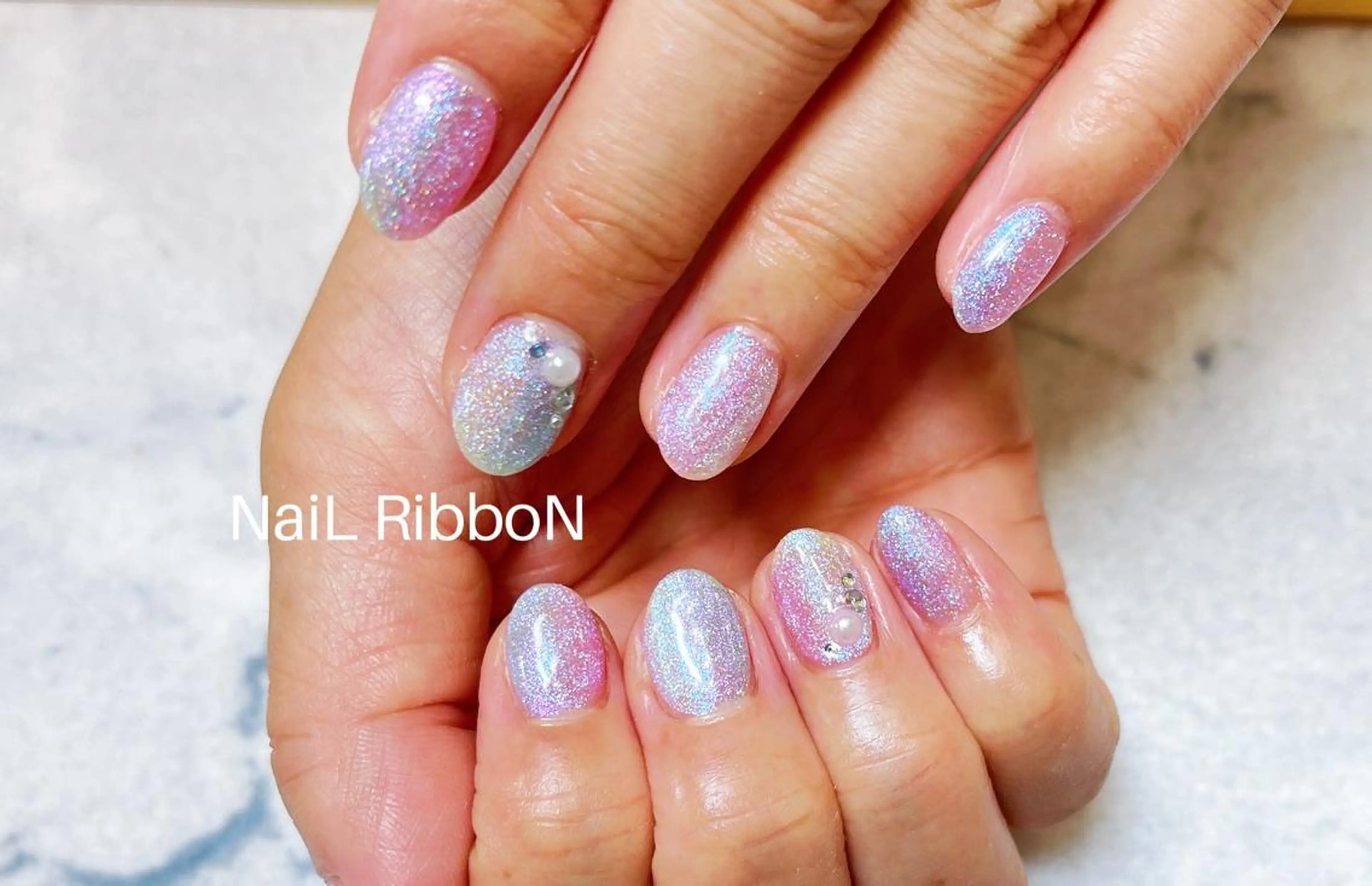 ネイル ネイルリボン 石田のネイルデザイン