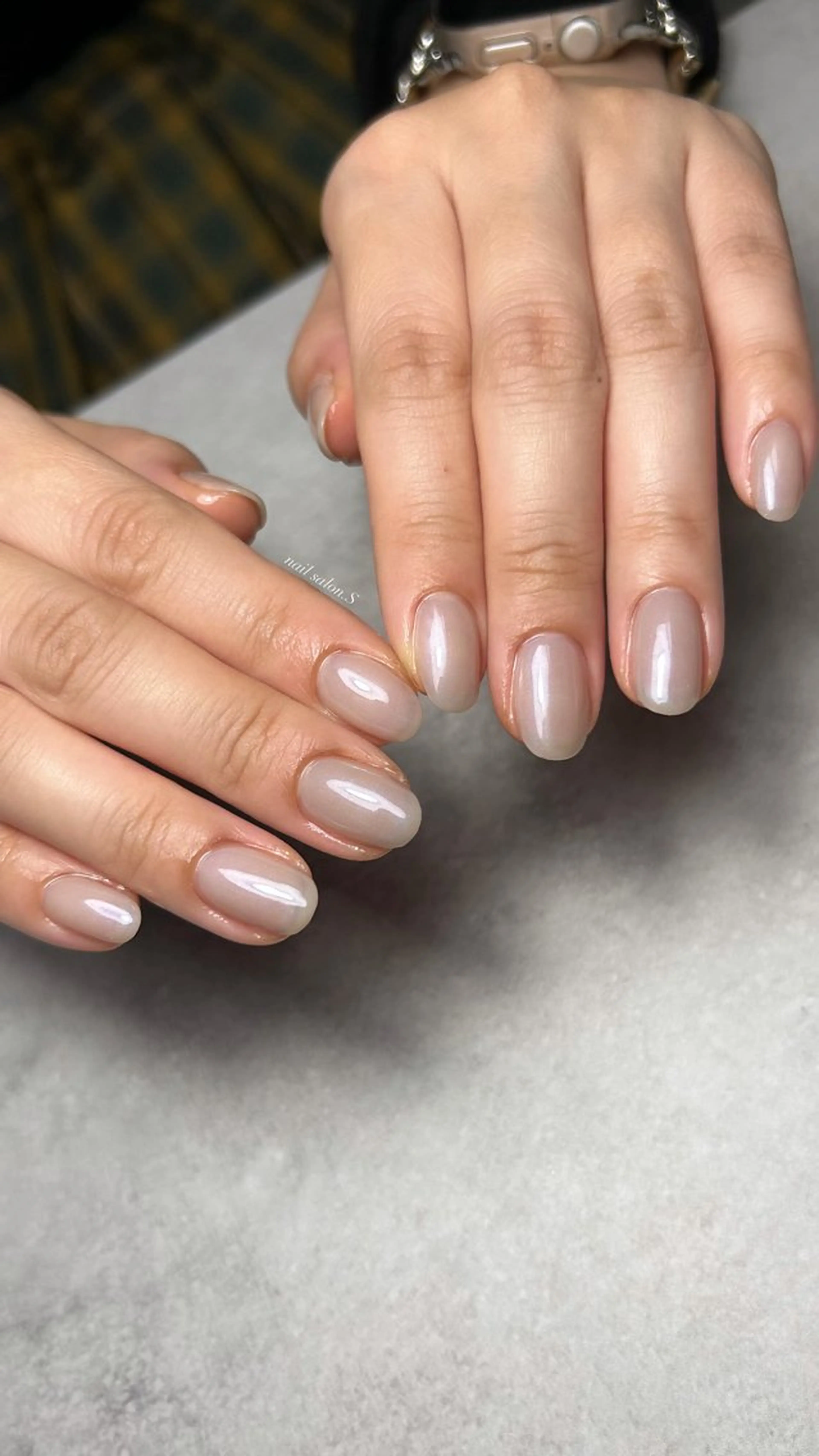 ネイル 長さ出し ジェルネイル ワンカラーネイル シンプルネイル 冬ネイル ハンドネイル 関山 志乃のネイルデザイン