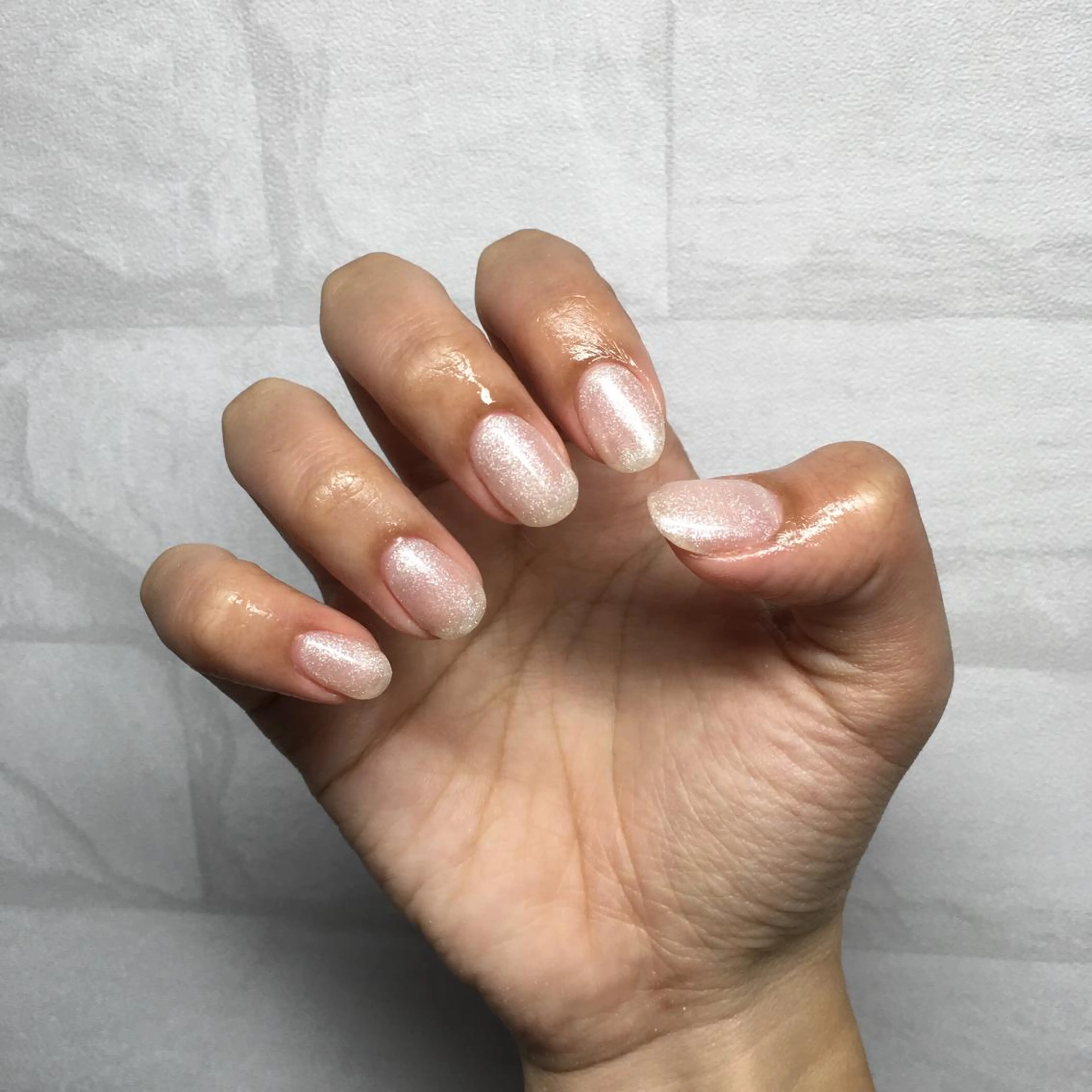 ネイル gratify 本店所属・ROSALIE Sakiのネイルデザイン