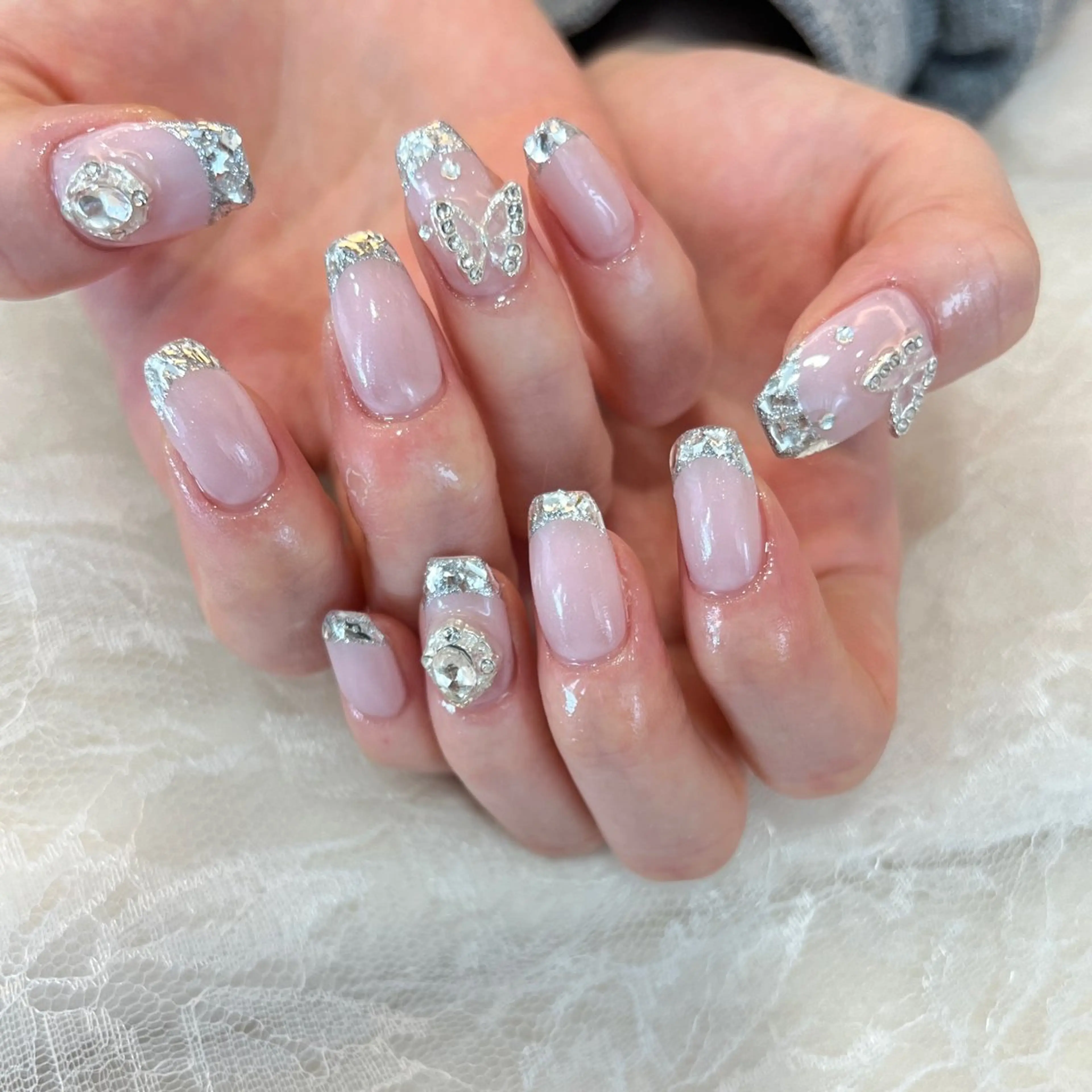 ネイル ハンドネイル 河野 弥月のネイルデザイン