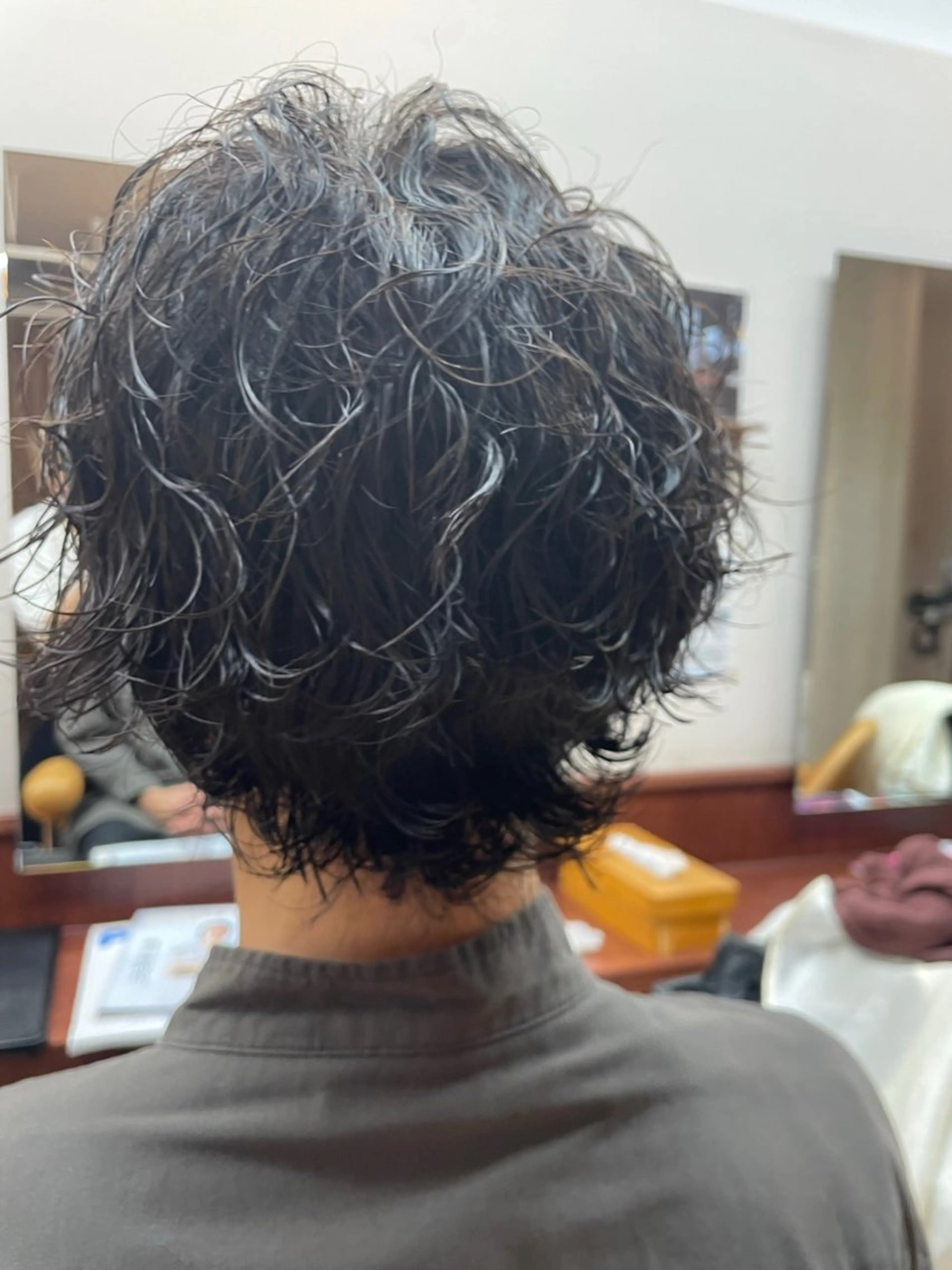 パーマ メンズ ルキ🌈ブリーチカラ ー&メンズパーマ🦄のヘアスタイル