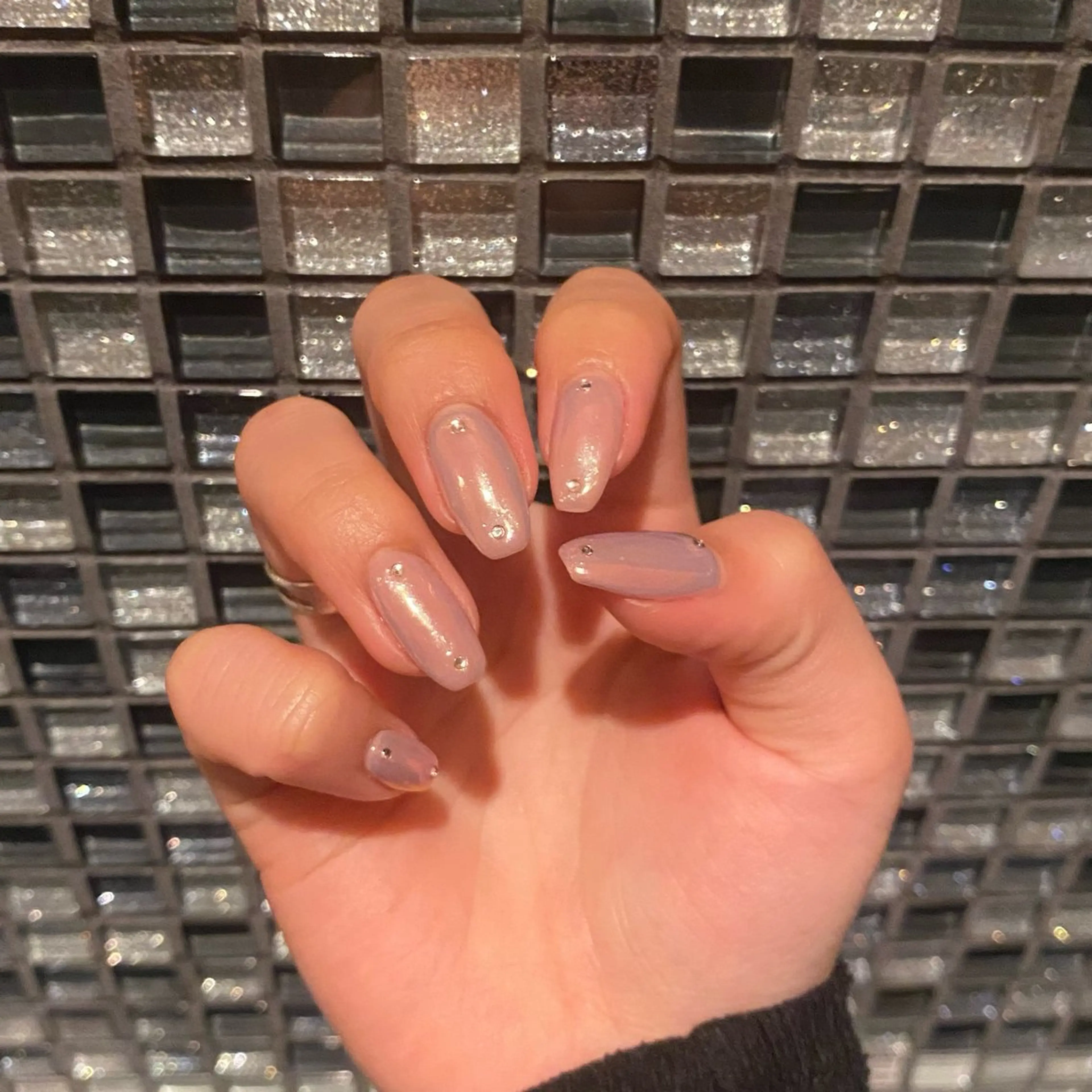 ネイル ストーンネイル 江原 楓果のネイルデザイン