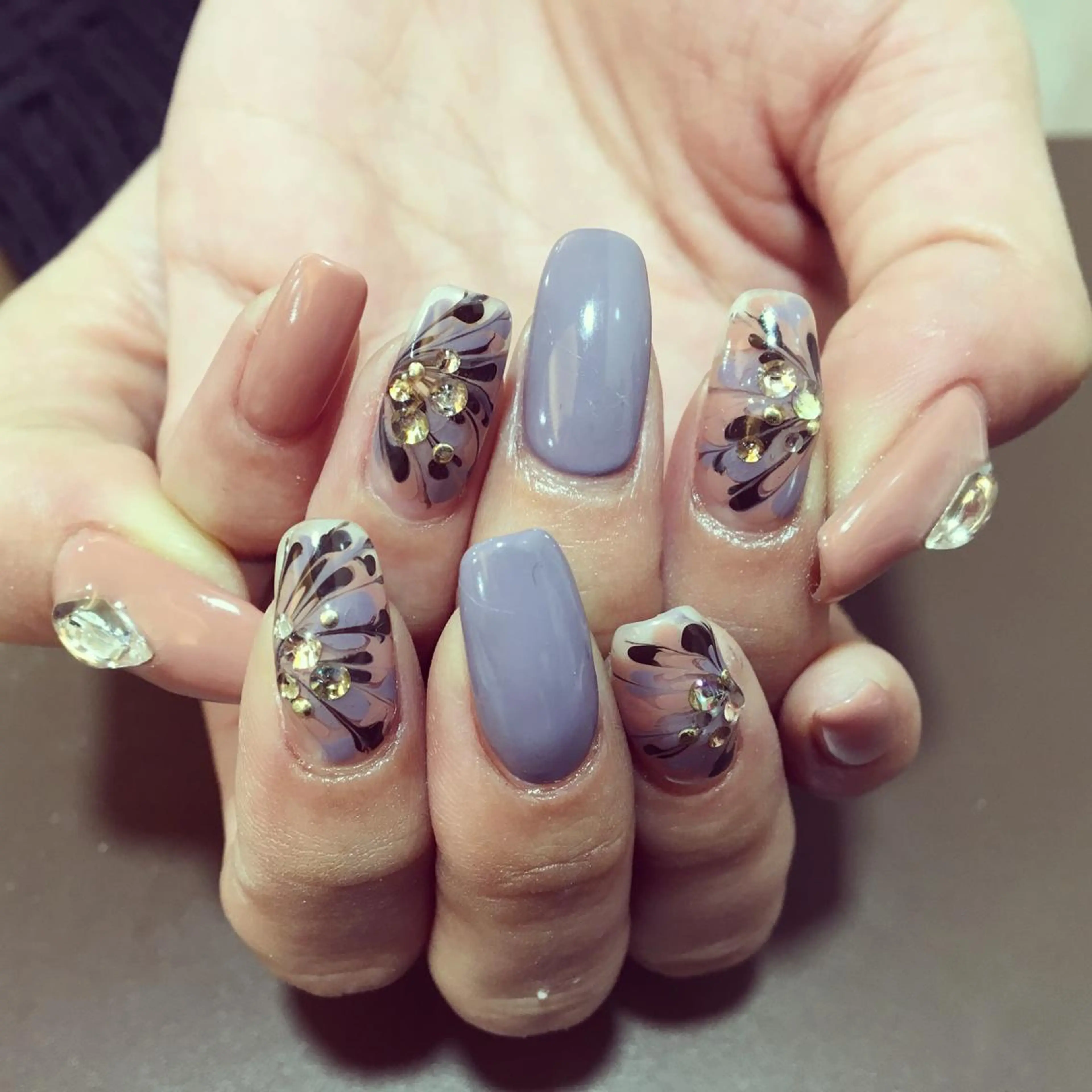 ネイル 大理石ネイル(マーブル) ピーコックネイル nailsalon colon所属・nailartist lisaのネイルデザイン