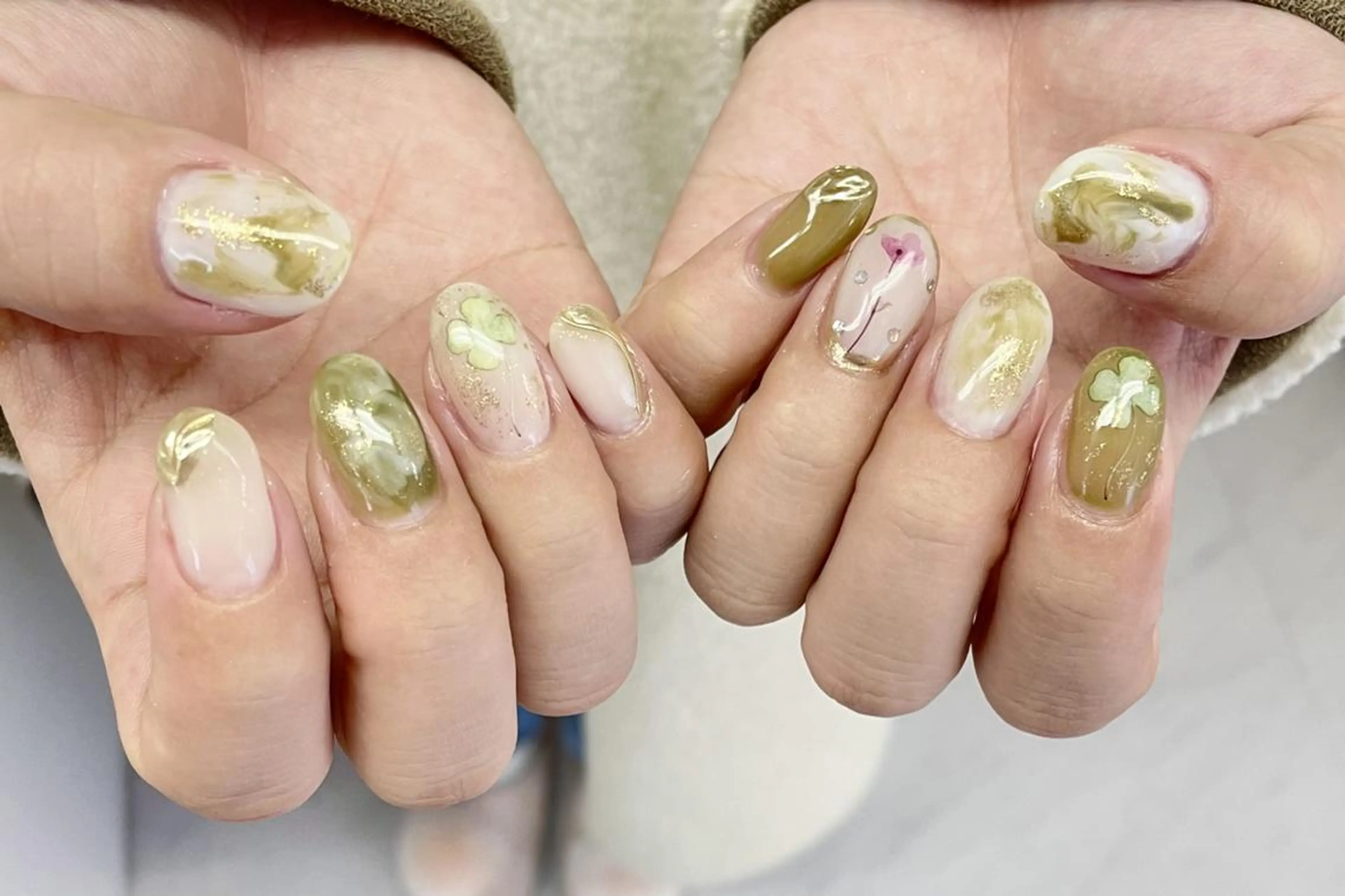 ネイル ハンドネイル 大阪福島 韓国まつげ Sayaka🤍🐩のマツエク・マツパデザイン