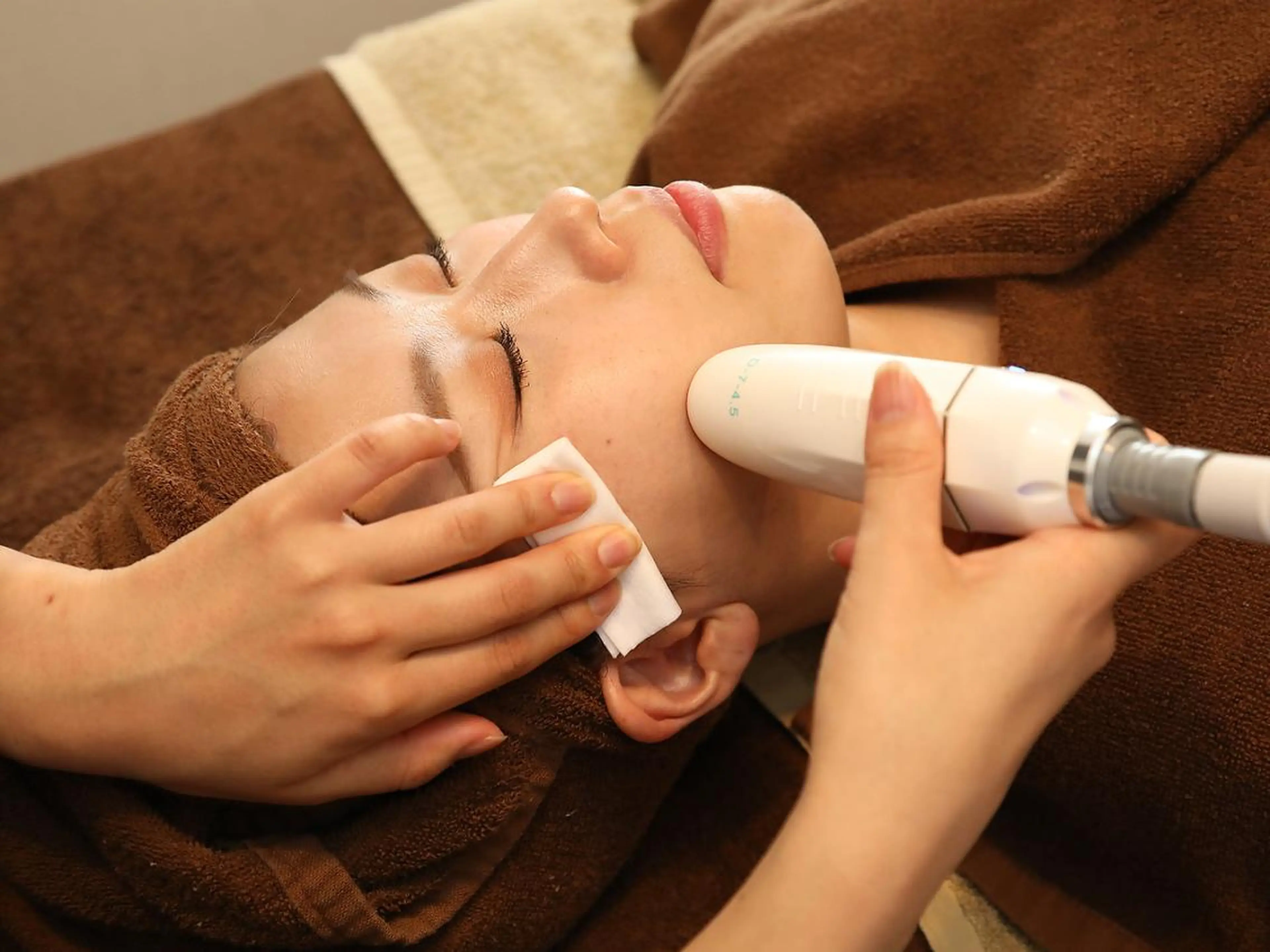 【即効小顔リフト造形ハ イ フ】リピ続出◎小顔ハ イ フ4000ショット☆の写真