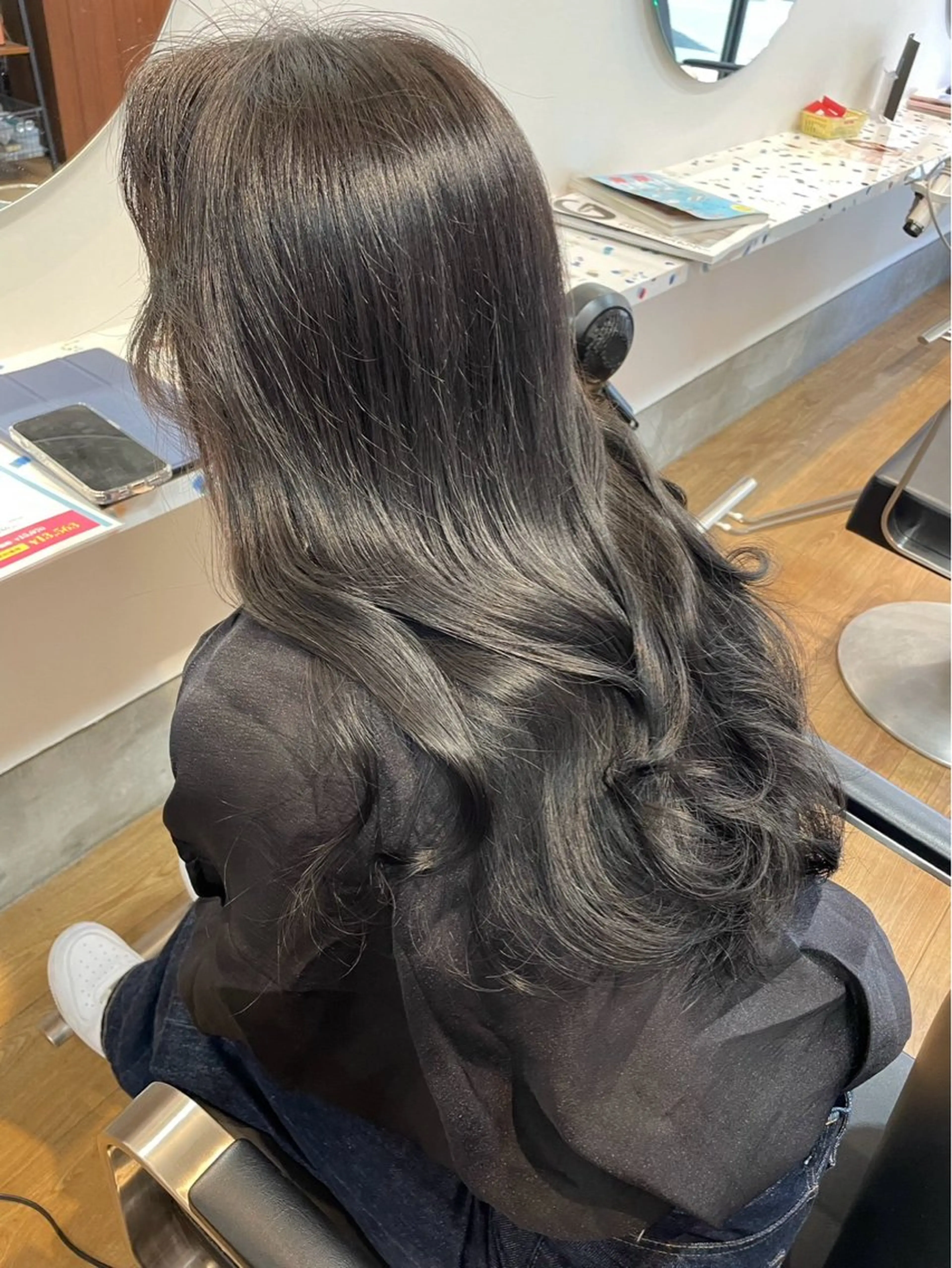 ロング カラー 透明感カラー🪽 mioのヘアスタイル