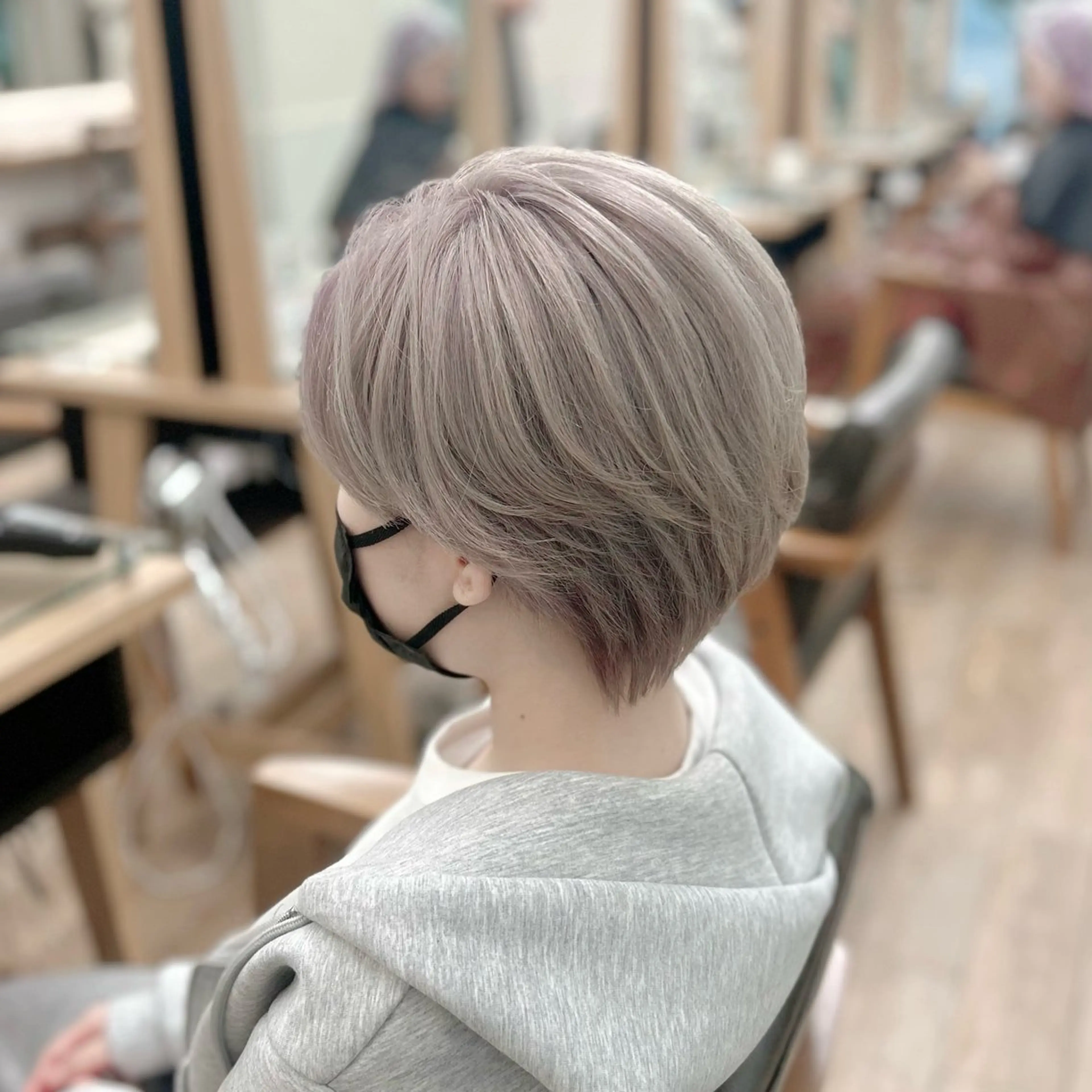 ⚽️MEN'S Menu⚽️ブリーチ➕オンカラー➕カット付き✨️の写真