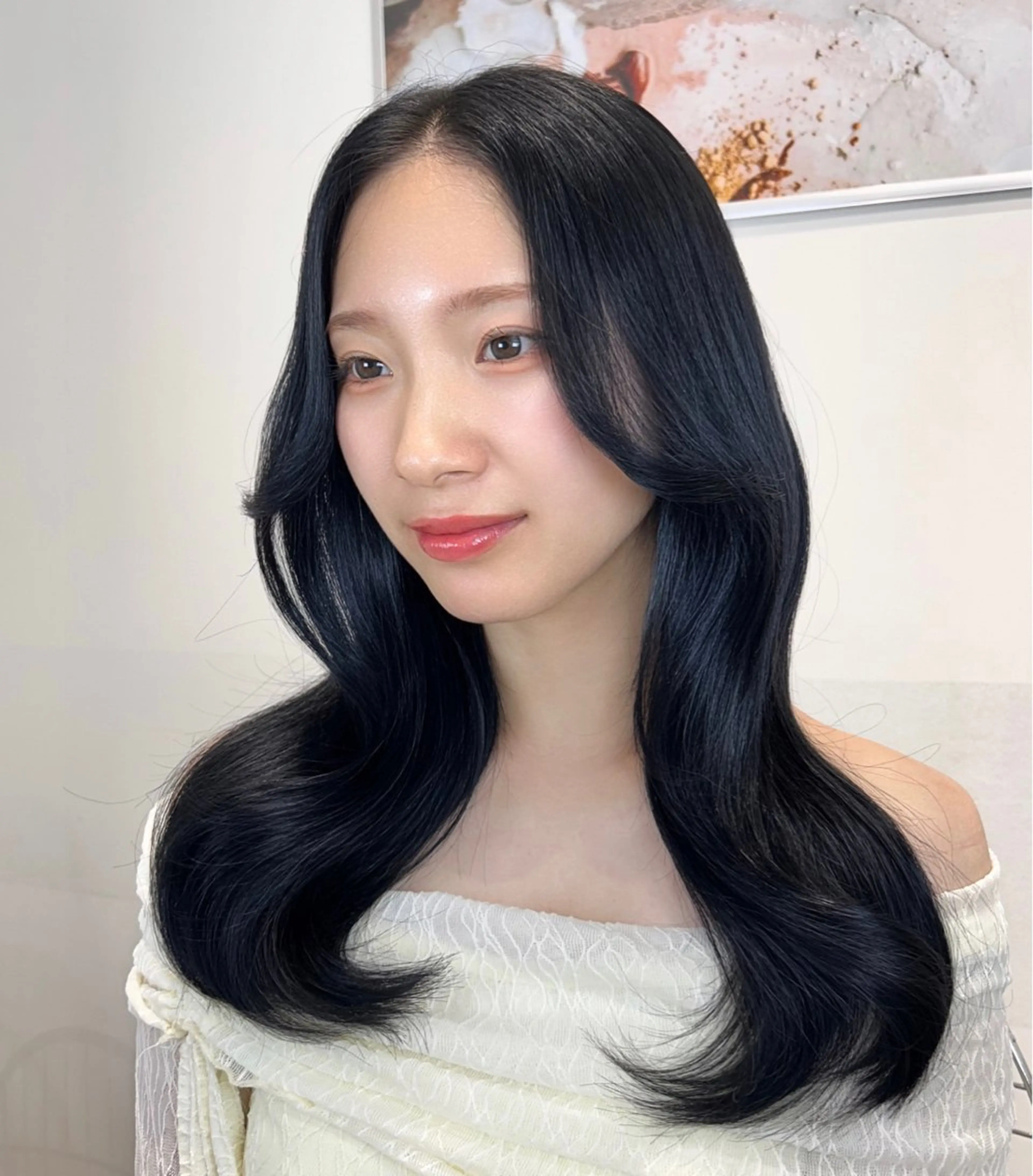 セミロング sera🐆 うる艶カラー🎀のヘアスタイル