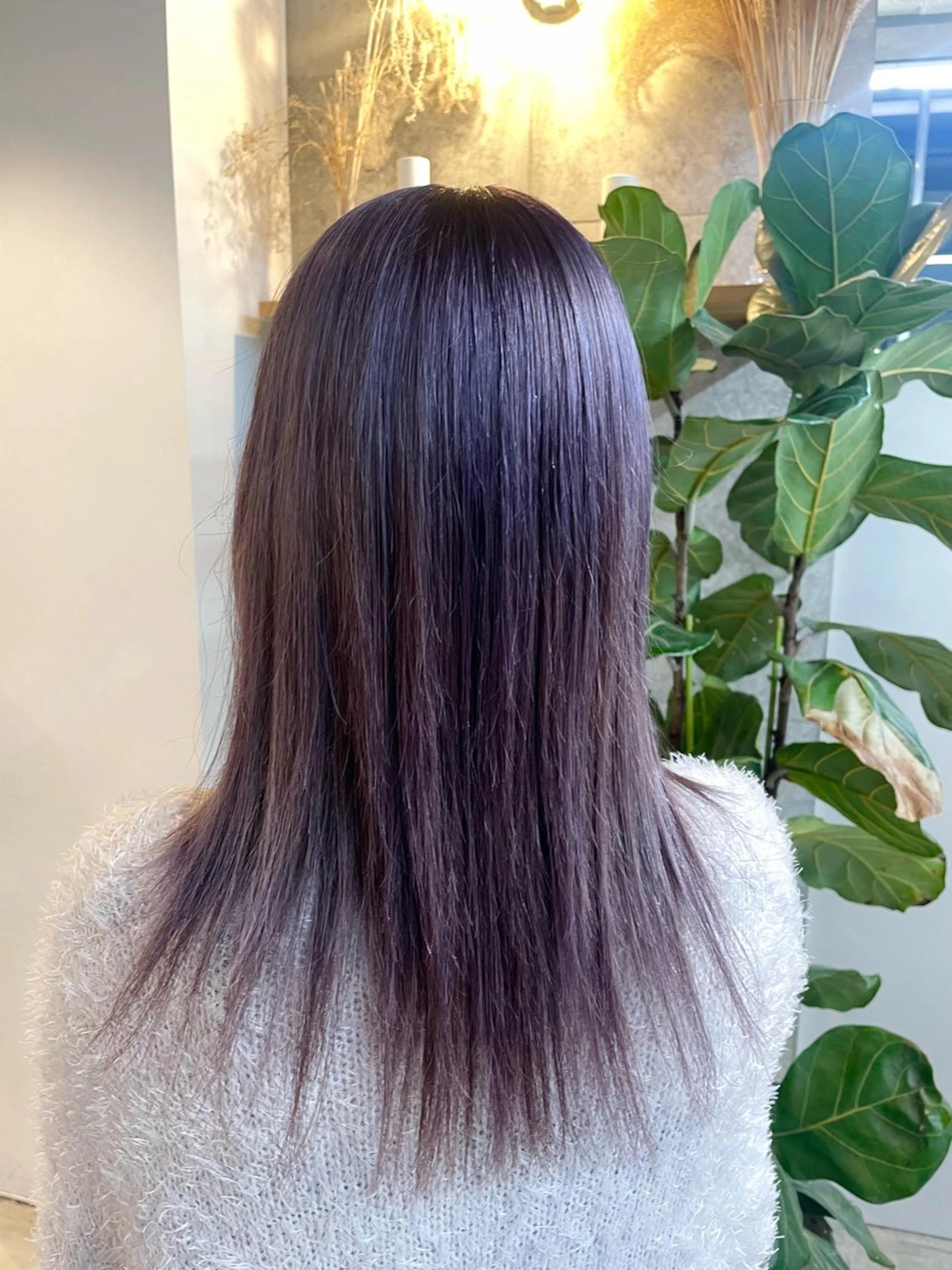 セミロング カラー KOTOMI .のヘアスタイル