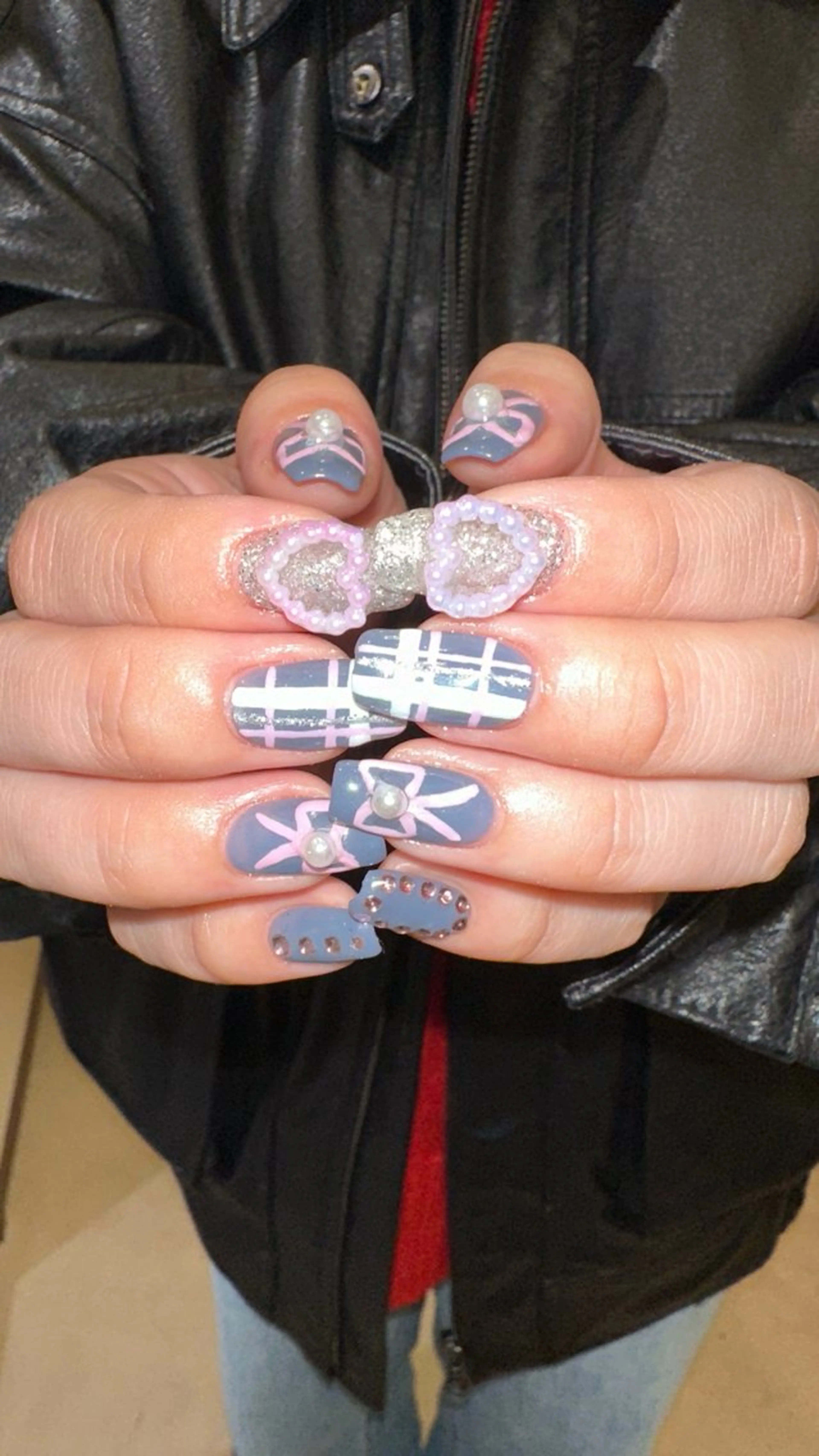 ネイル ハンドネイル 👽個性派ネイル🎀 komachiのヘアスタイル