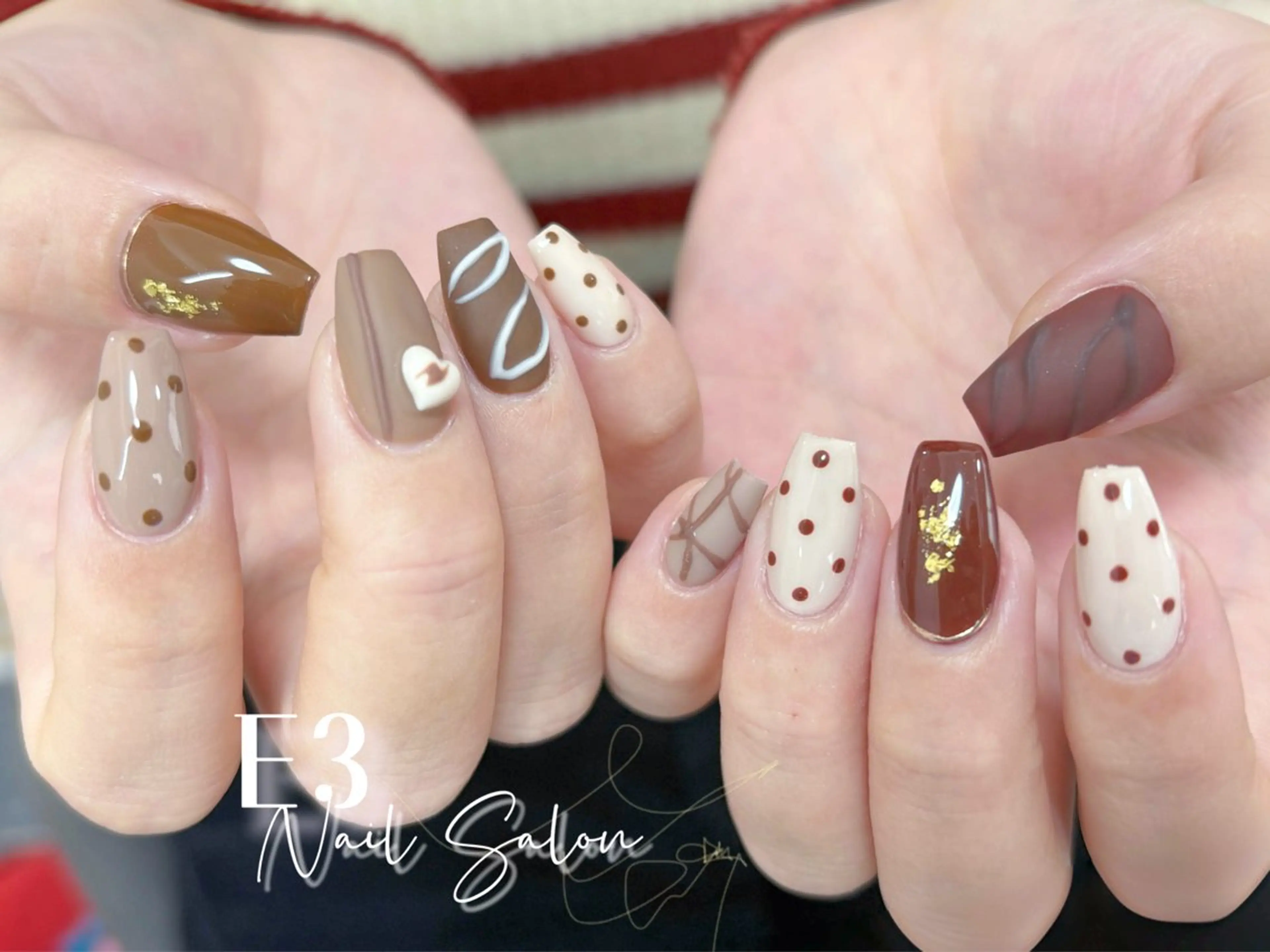 ネイル フレンチネイル ジェルネイル ガラスフレンチ グラデーション キラキラネイル ハンドネイル E3 Nail Salonのネイルデザイン