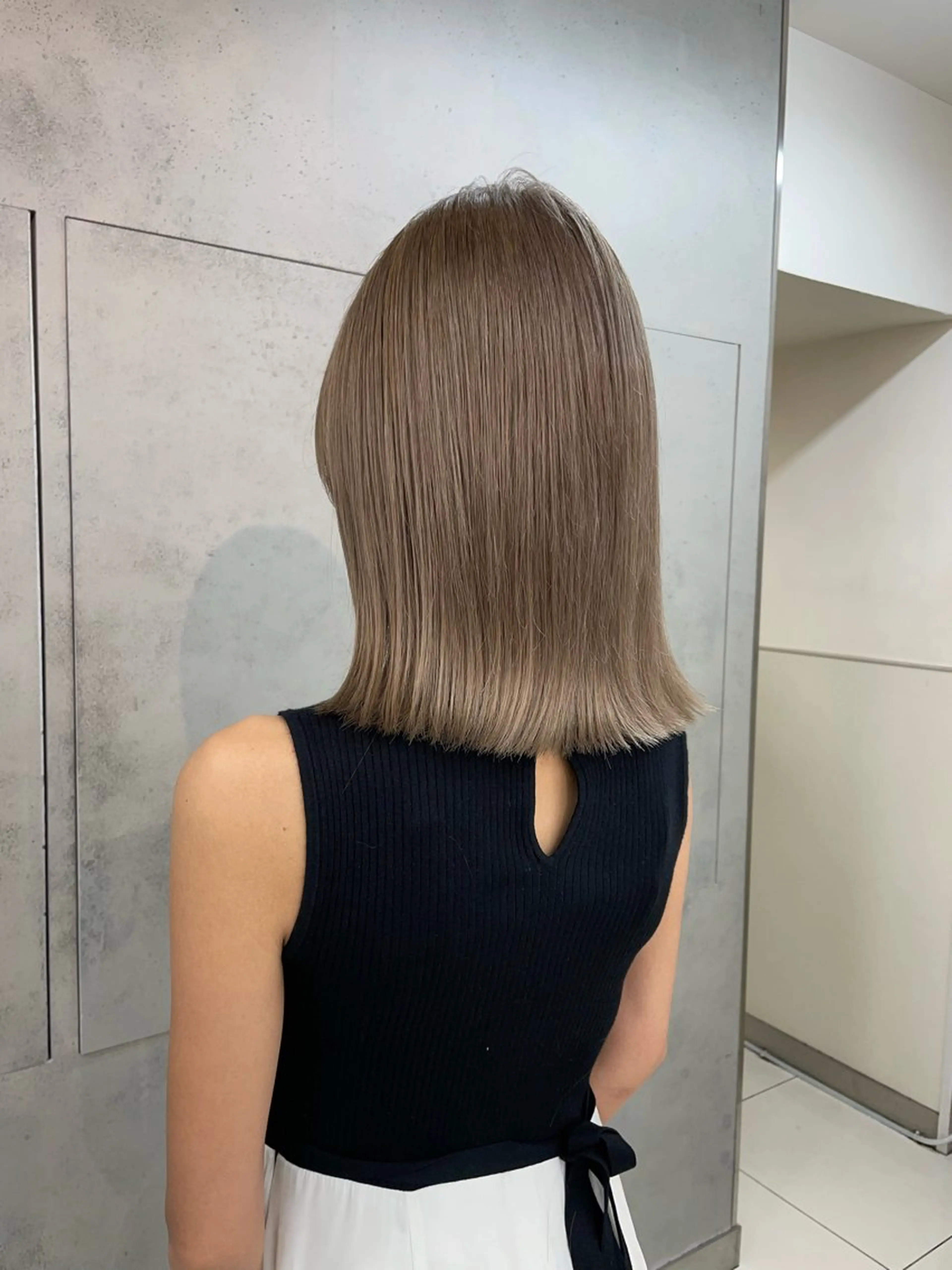 ミディアム レイヤー×ツヤカラー 渋谷/kougaのヘアスタイル