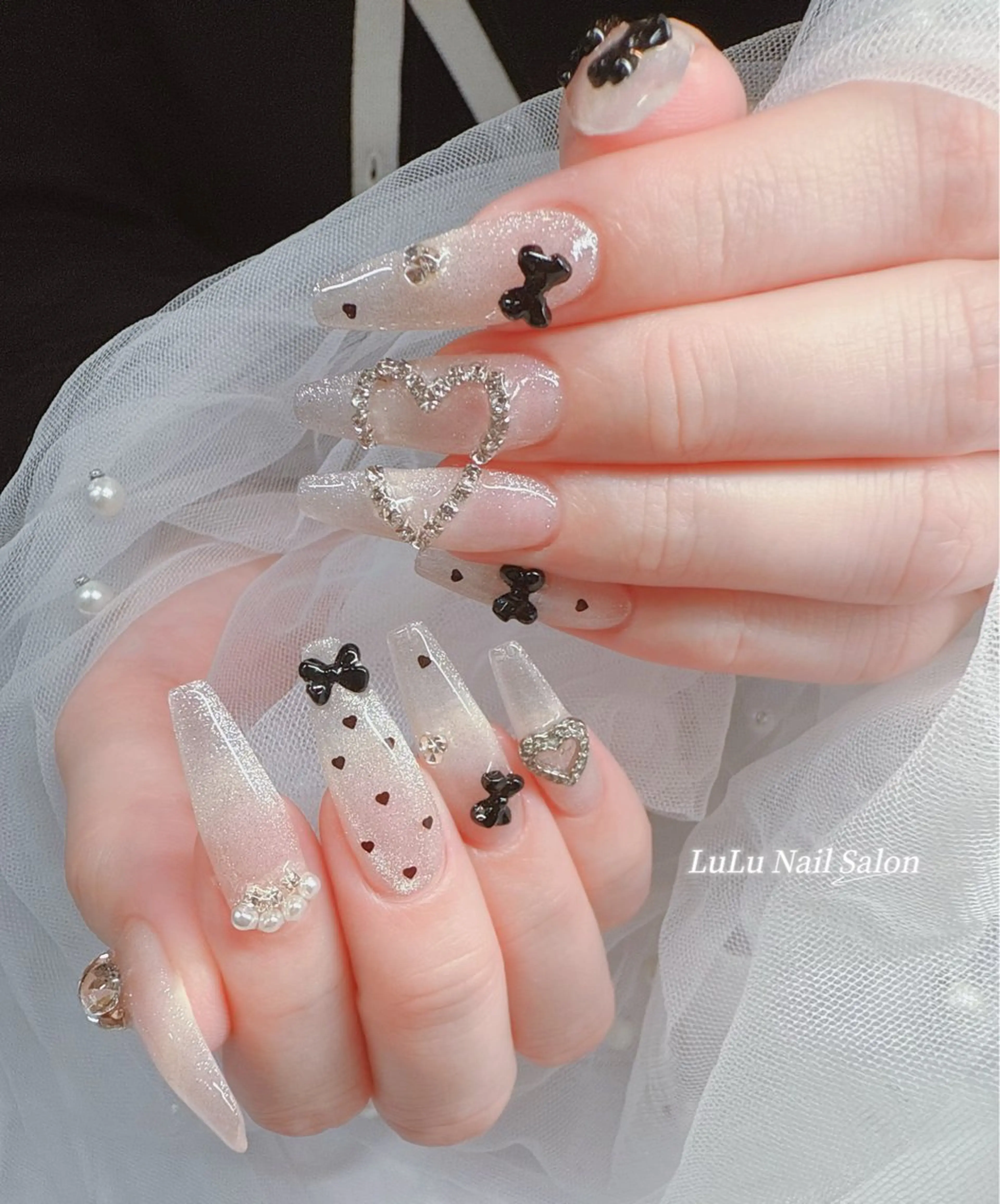 ネイル ハンドネイル LULU Nail  Salon 新宿所属・LU LU NailSalonのネイルデザイン