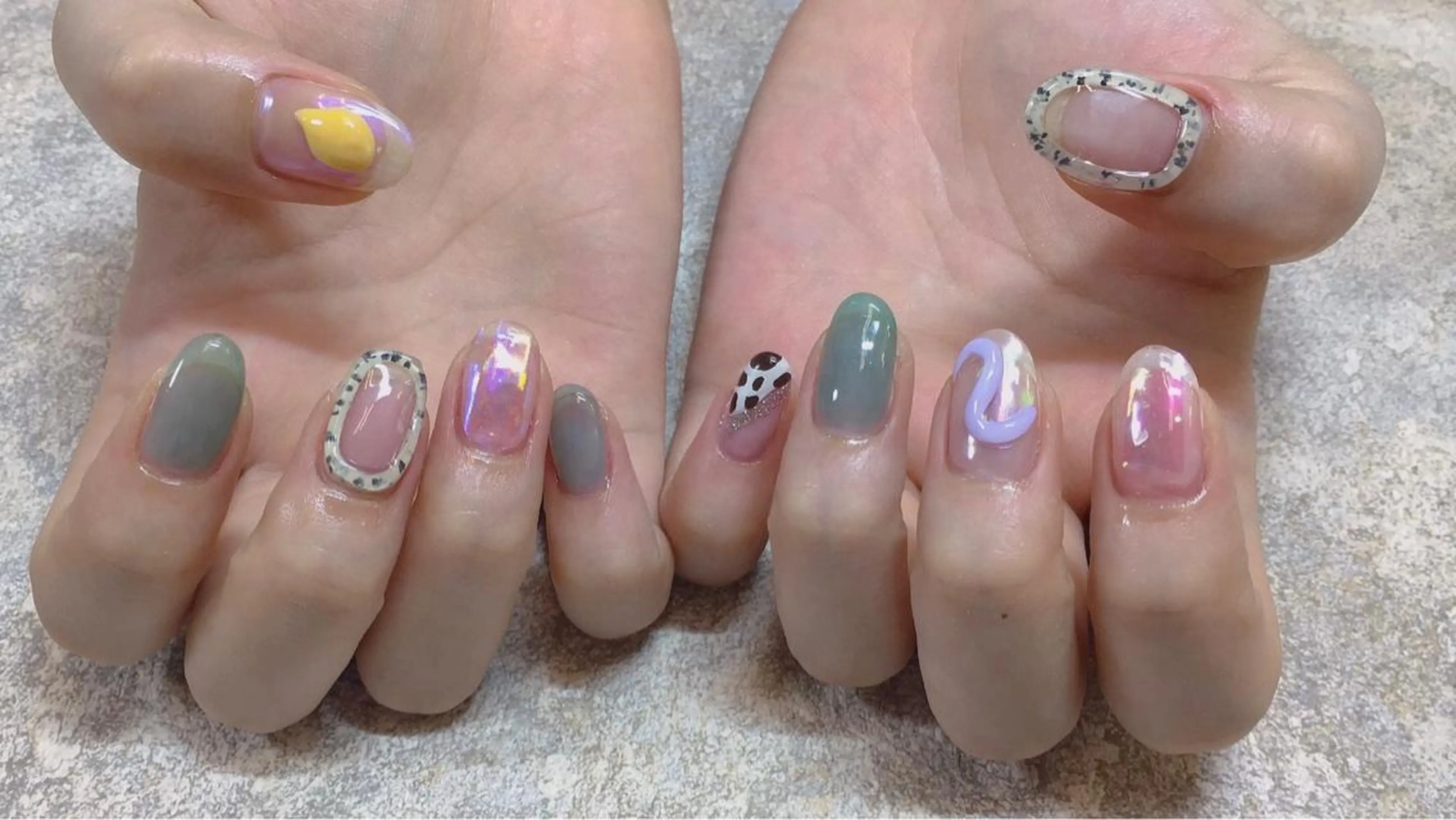 ネイル ハンドネイル LOVE NAIL 💕Sonoのネイルデザイン