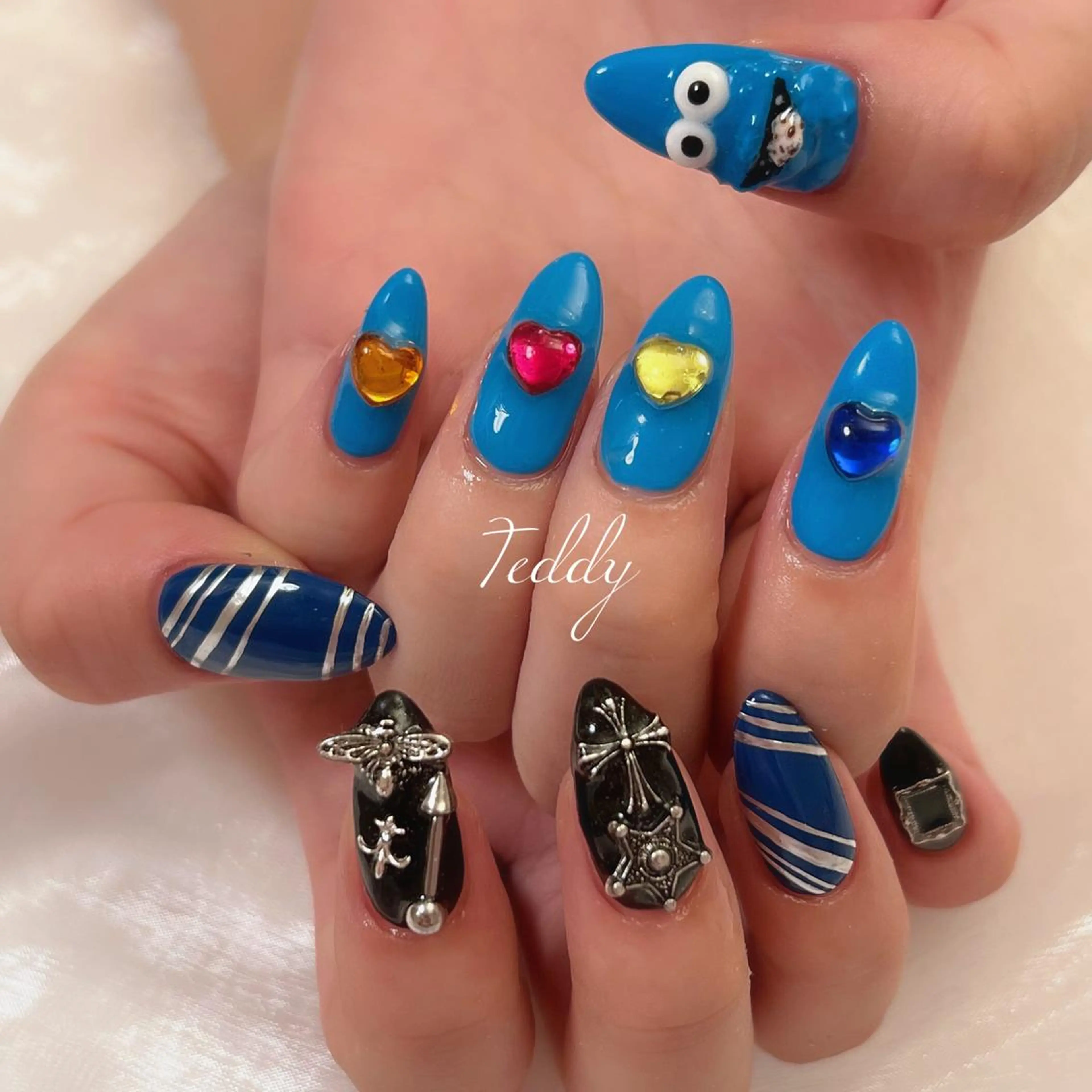 ネイル ハンドネイル ERINA ♥のネイルデザイン