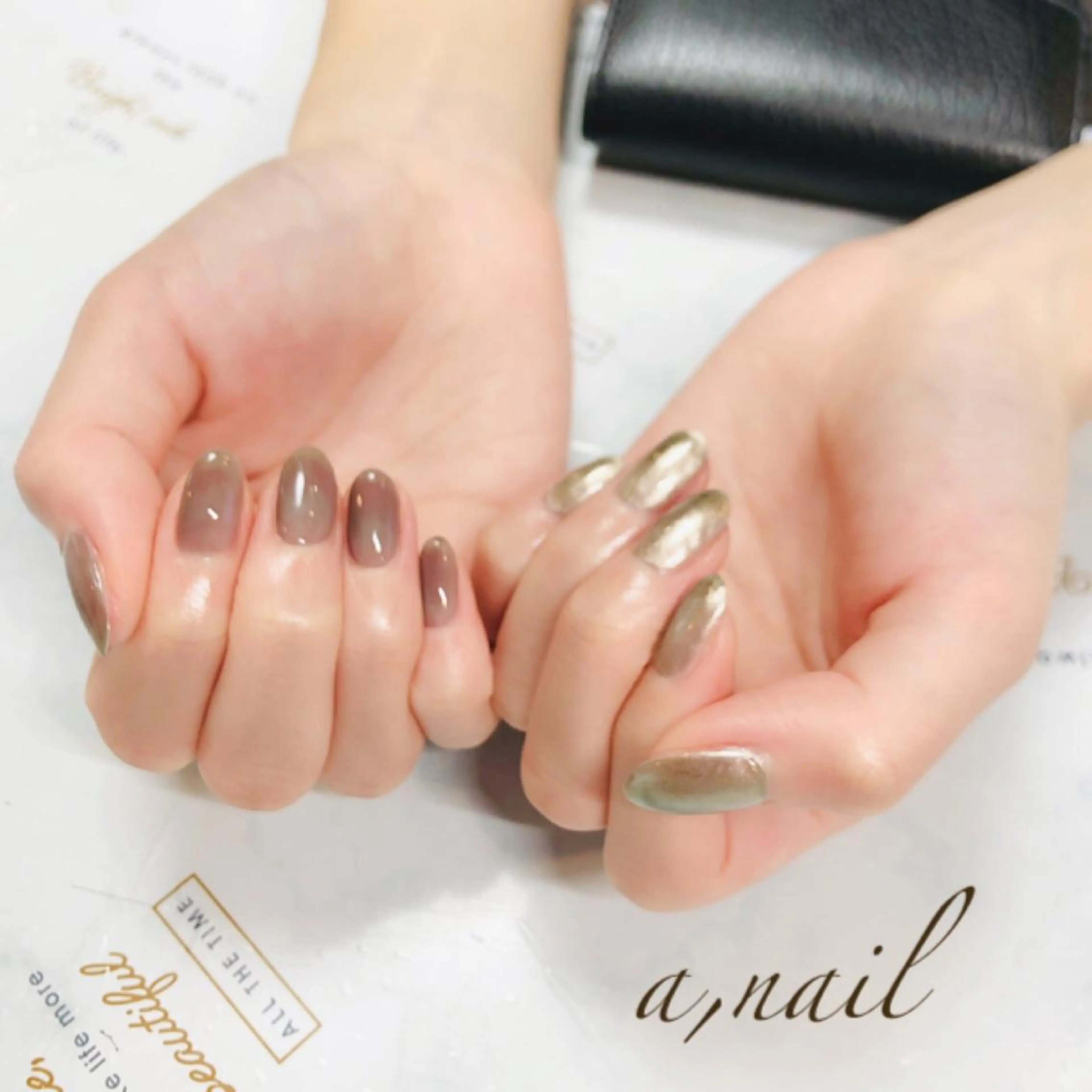 ネイル フットネイル ラメ(グリッター) ニュアンスネイル オフィスネイル ワンカラーネイル ハンドネイル ネイルサロン エーネイルのネイルデザイン