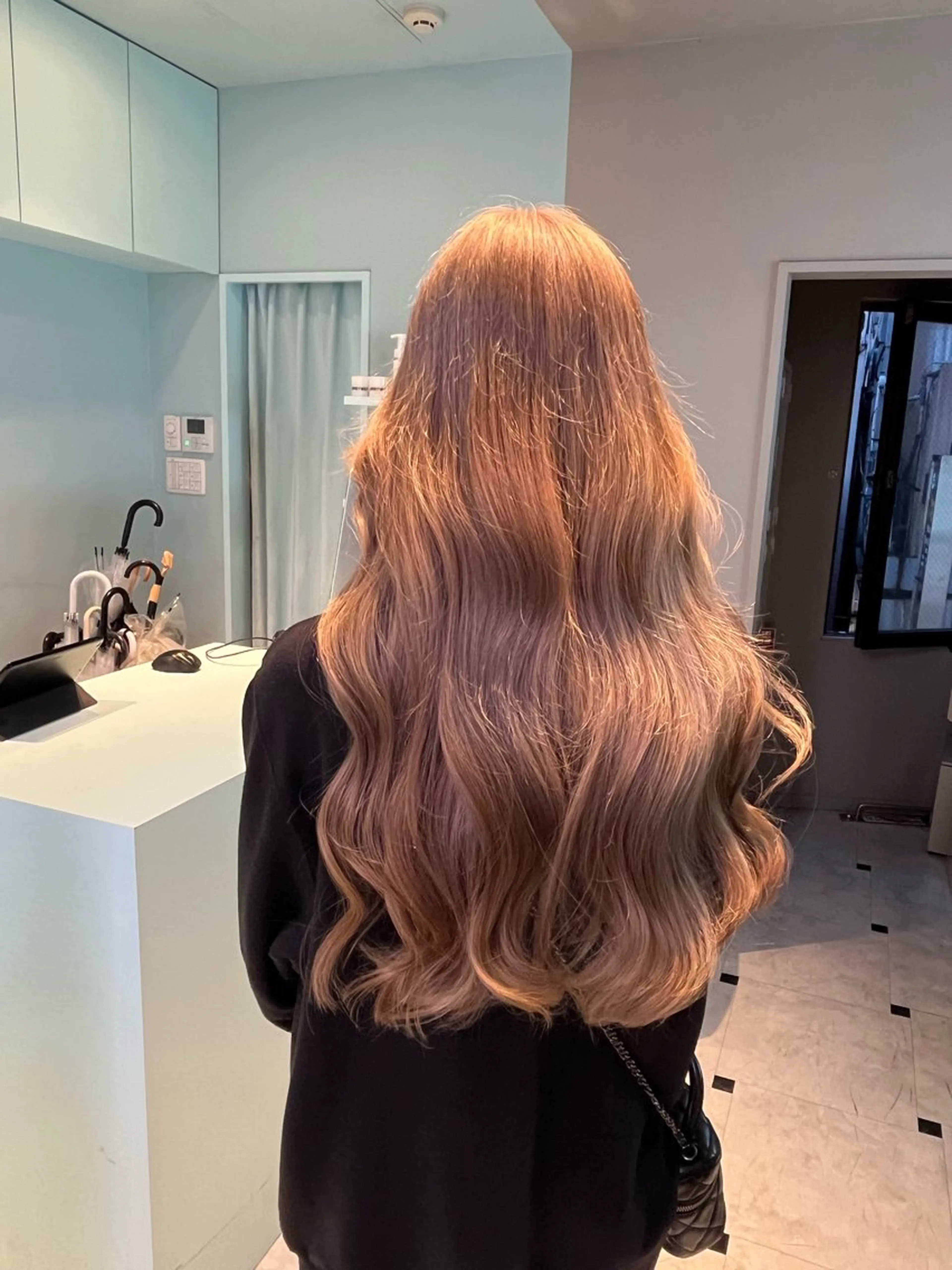 ロング カラー ヘアカラー トリートメント ブリーチカラー 🩵MIZUKIのヘアスタイル