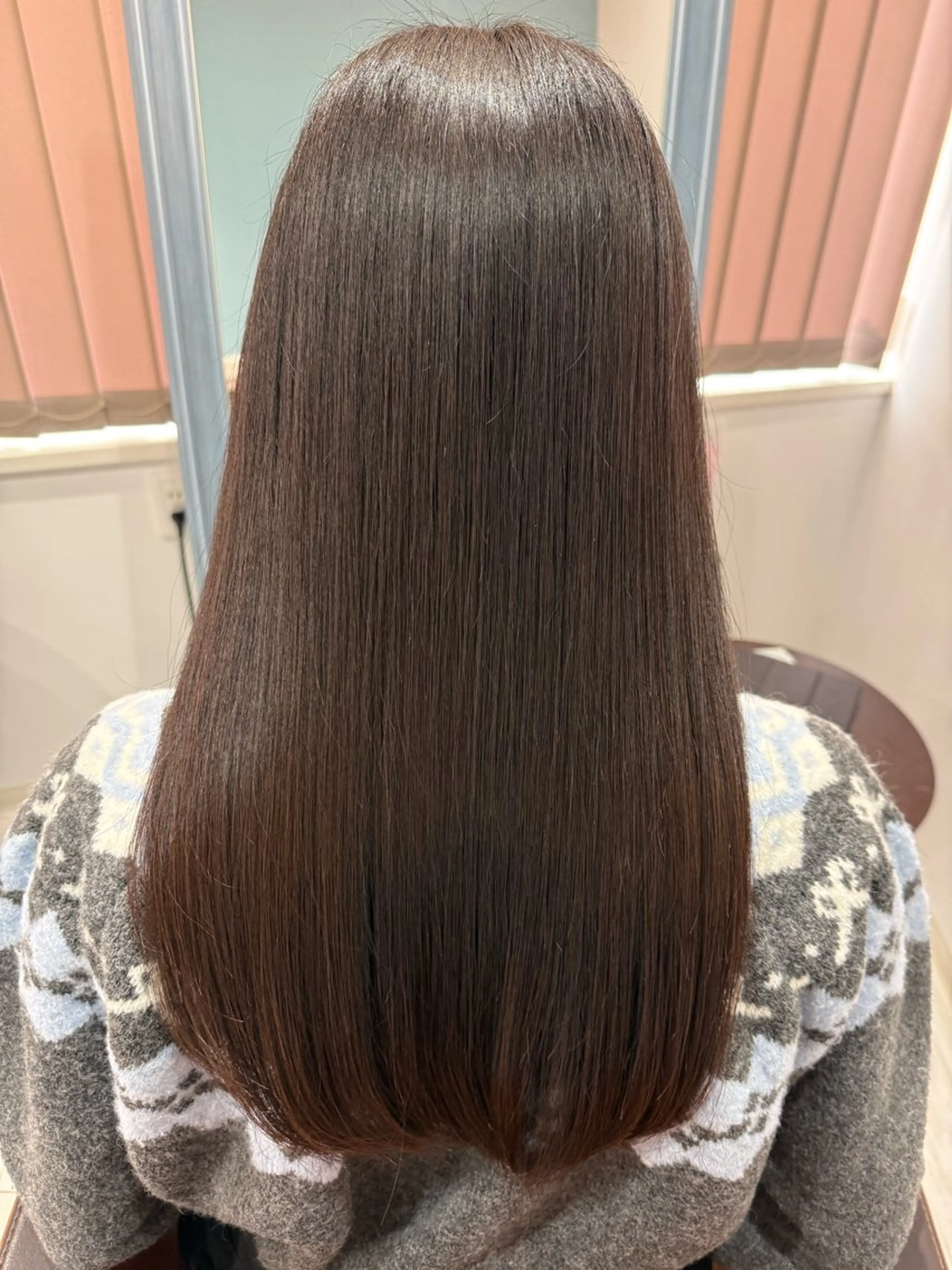 セミロング カット 縮毛矯正 トリートメント 🍊髪質改善🍊縮毛 矯正🍊濱野紗奈🍊のヘアスタイル