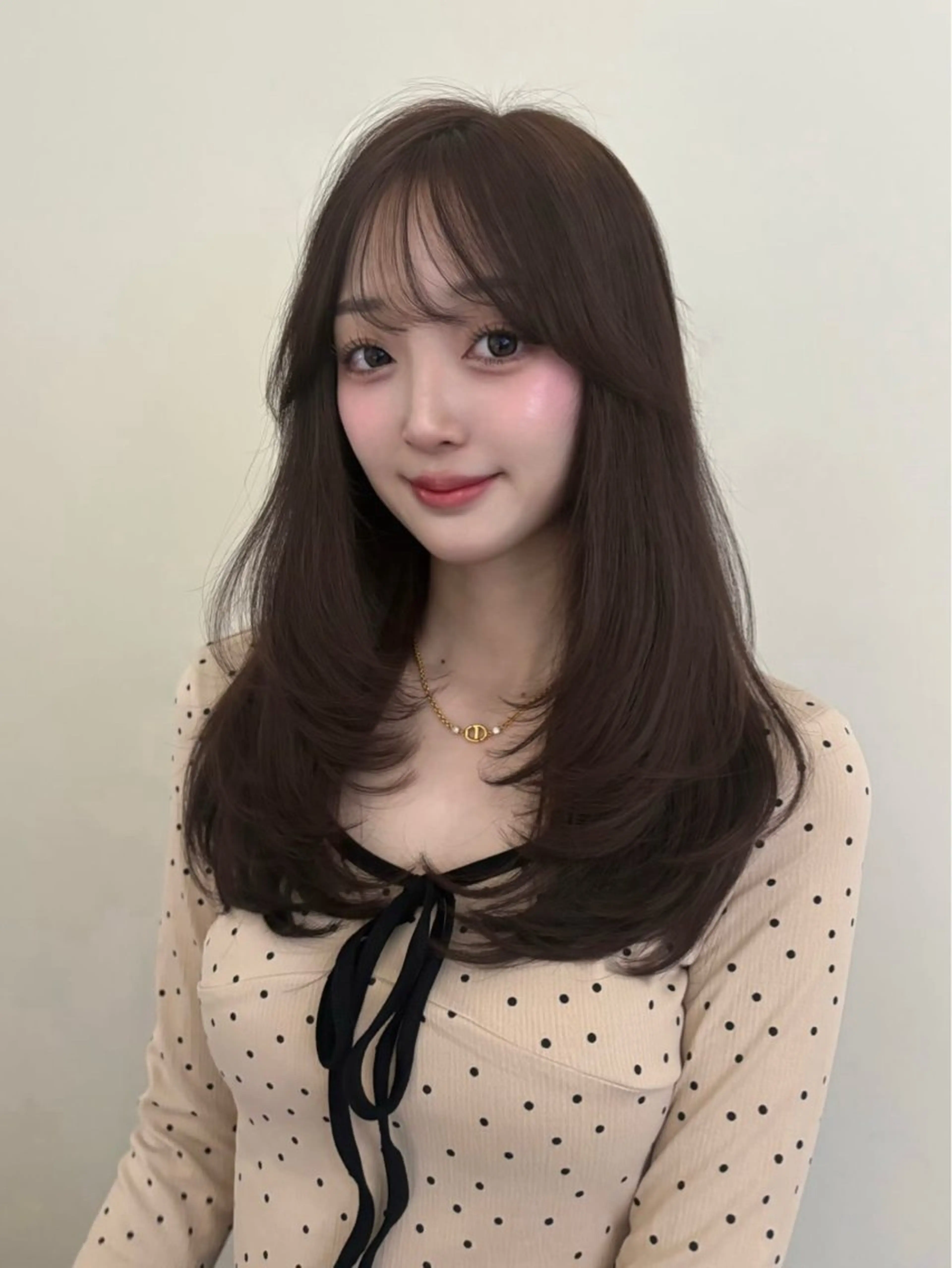 ロング レイヤーカット 透明感カラー Jilblanアオイのヘアスタイル