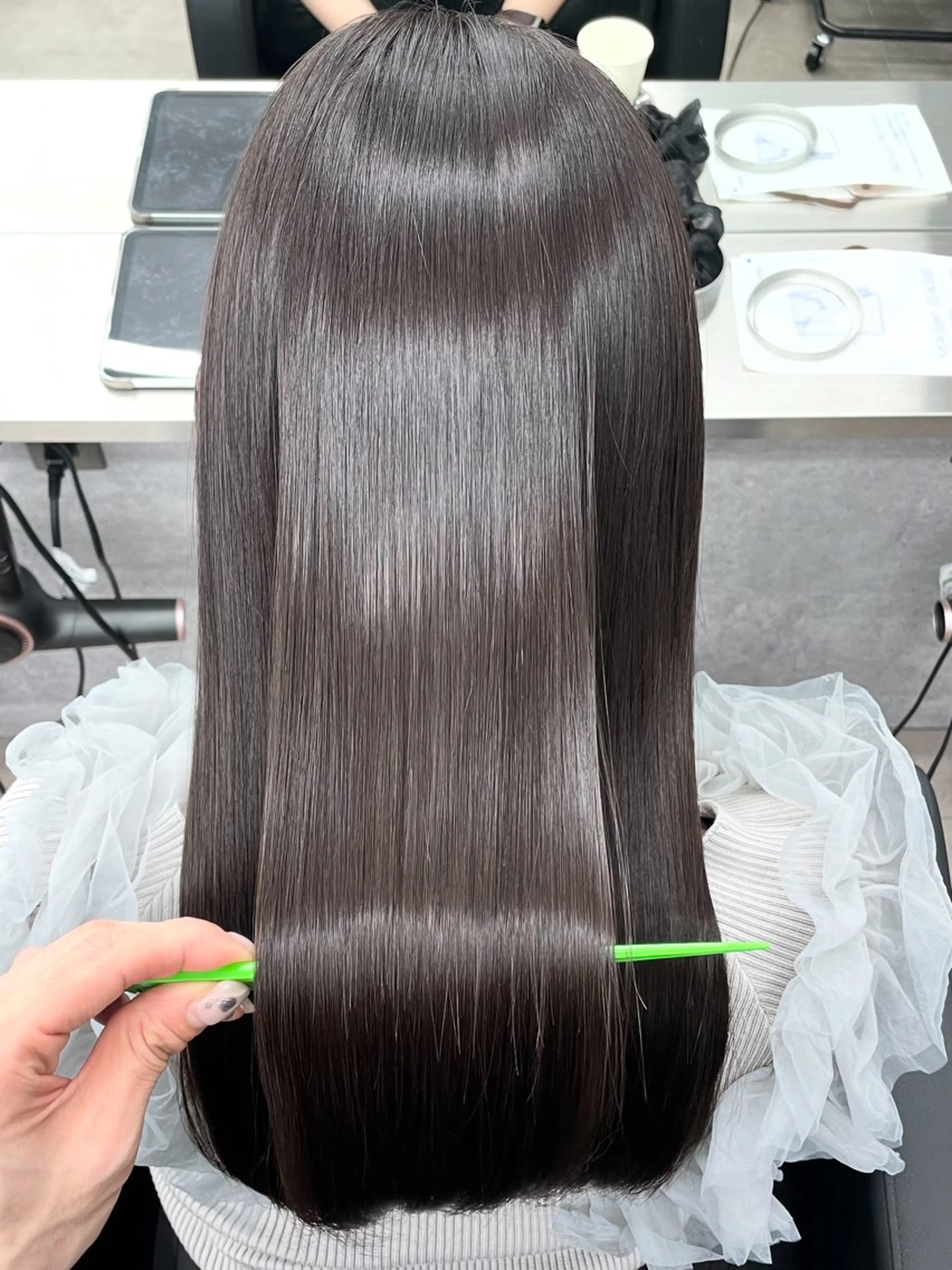 ロング カット ヘアカラー トリートメント CYNTHIADUE 店長｜ IRISUのヘアスタイル