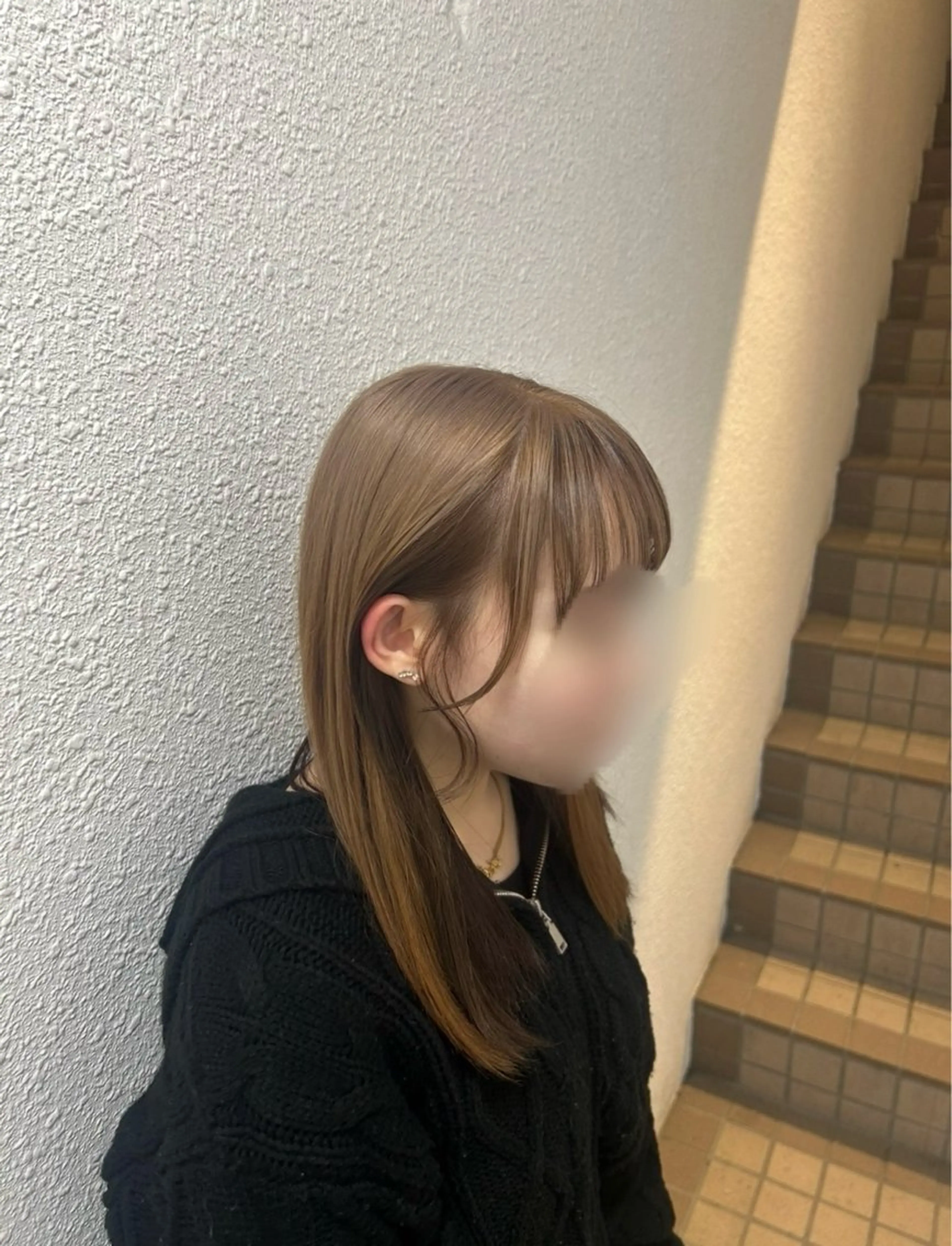 カラー ブリーチ ダブルカラー 今野 梨々花のヘアスタイル