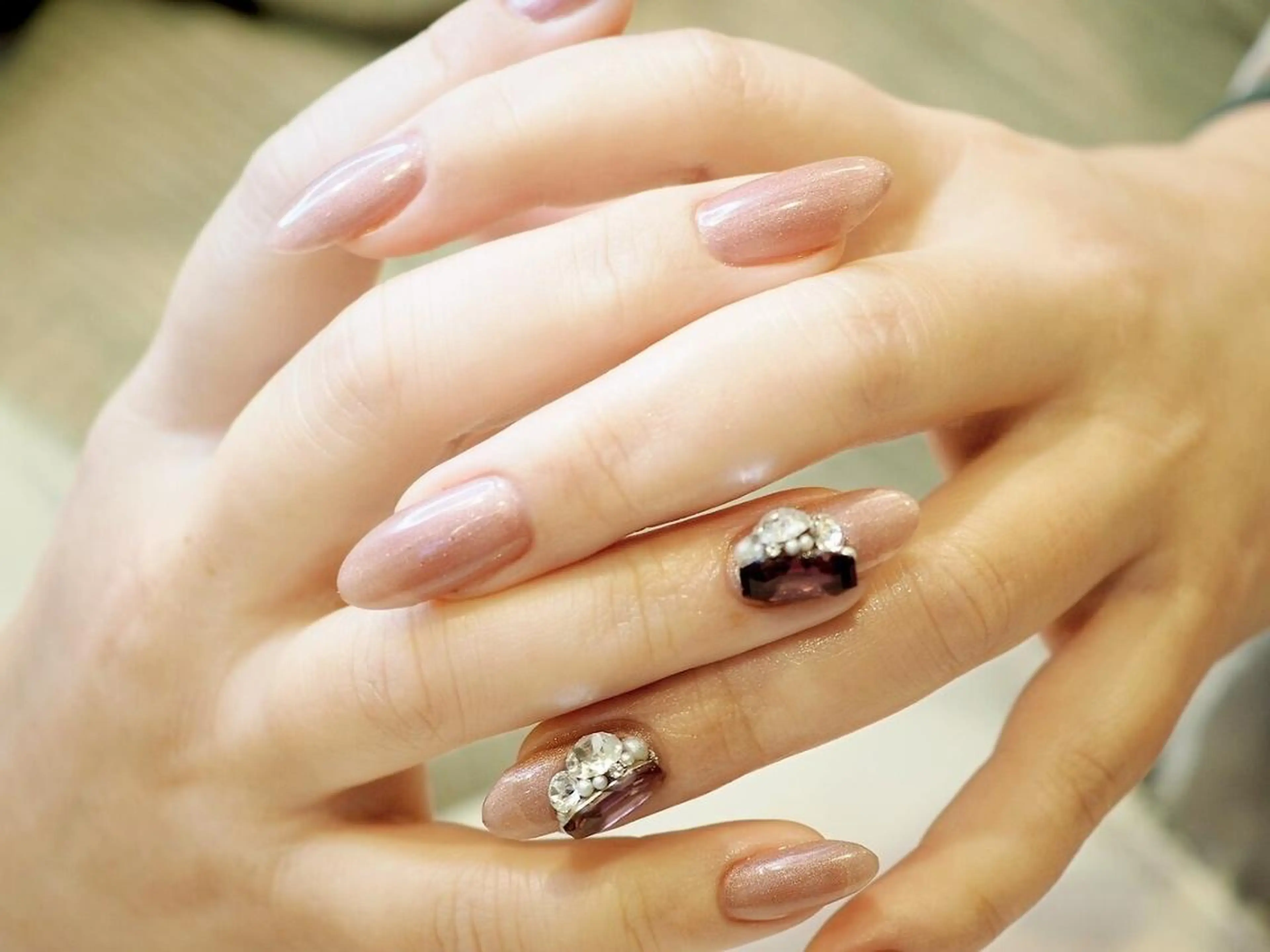 ネイル Lycka 菜央のネイルデザイン