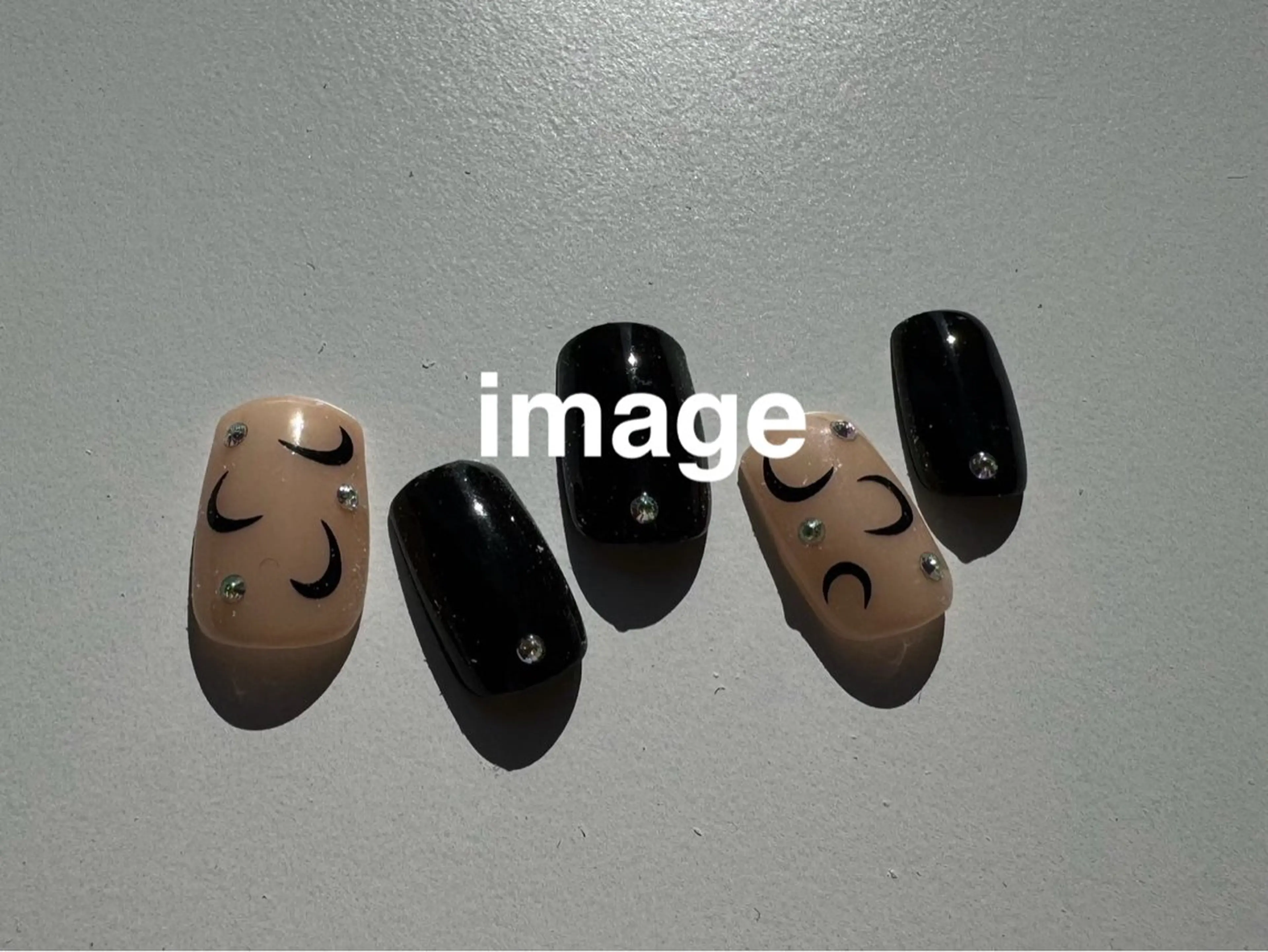 ネイル MARU NAIL Hinaのネイルデザイン