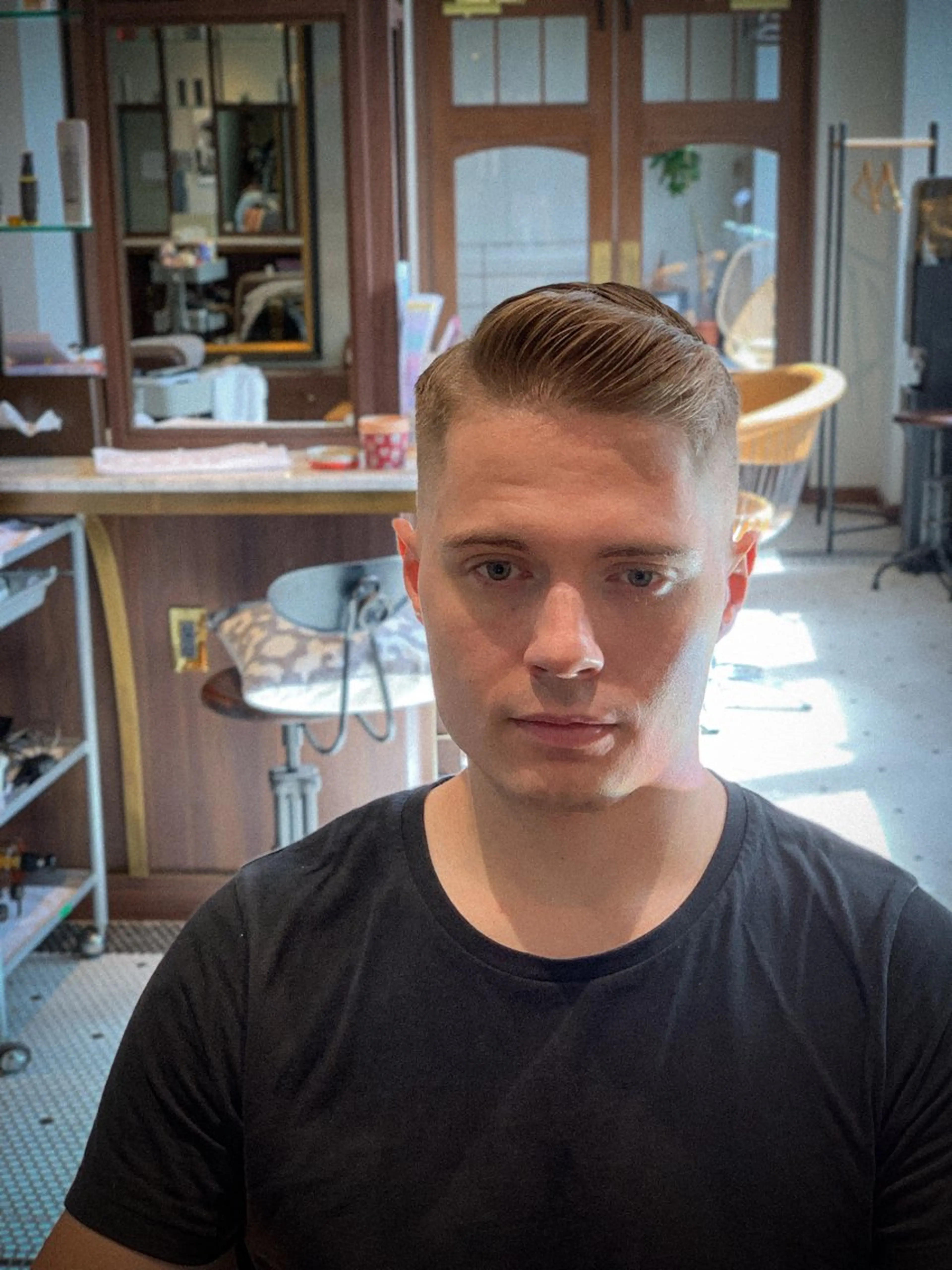 ショート THE MAN LeverageNewYork所属・海外メンズヘア モリケンのヘアスタイル