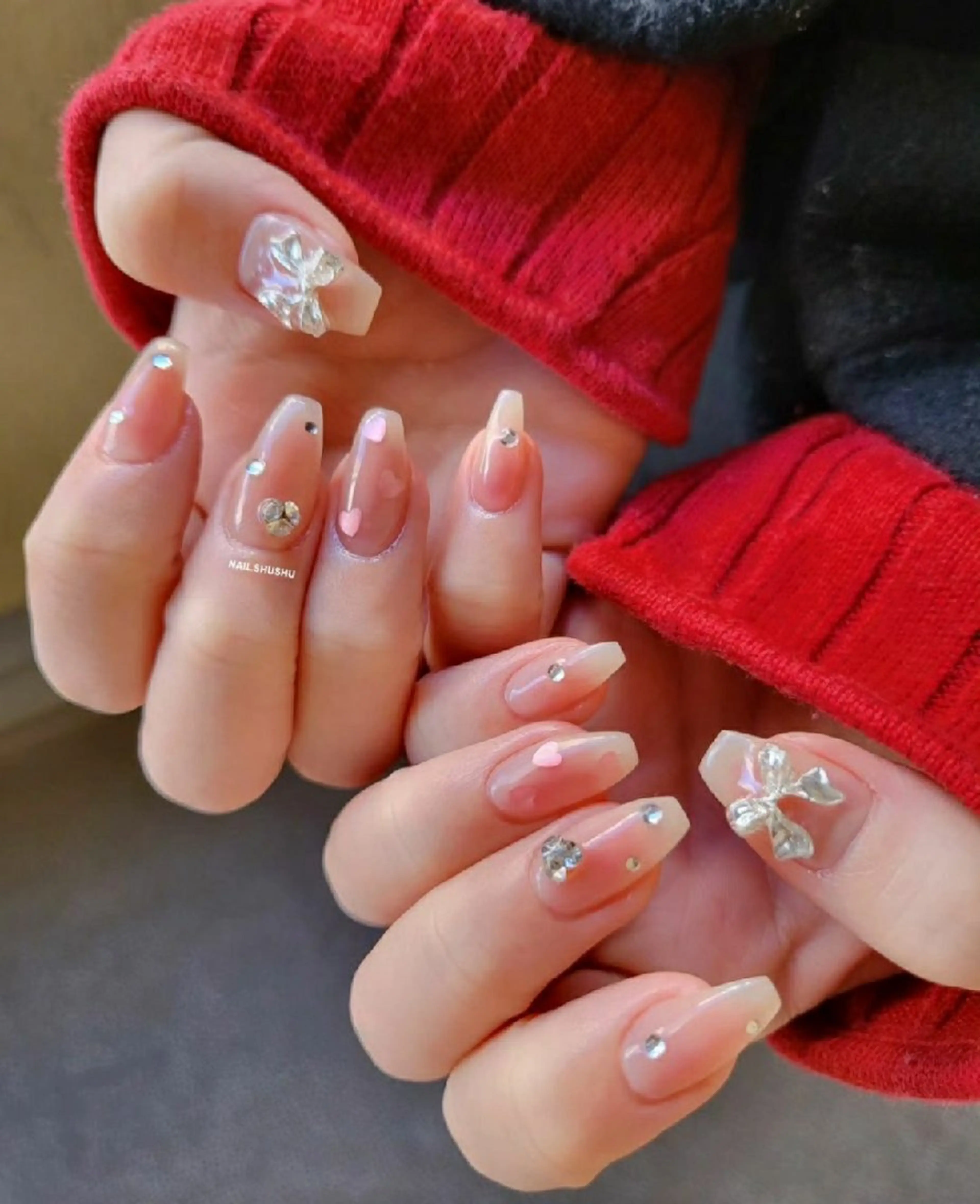 ネイル 持ち込み ニュアンスネイル ワンカラーネイル シンプルネイル 冬ネイル ハンドネイル 3dパーツ/流行り 👧shushu❤️のネイルデザイン