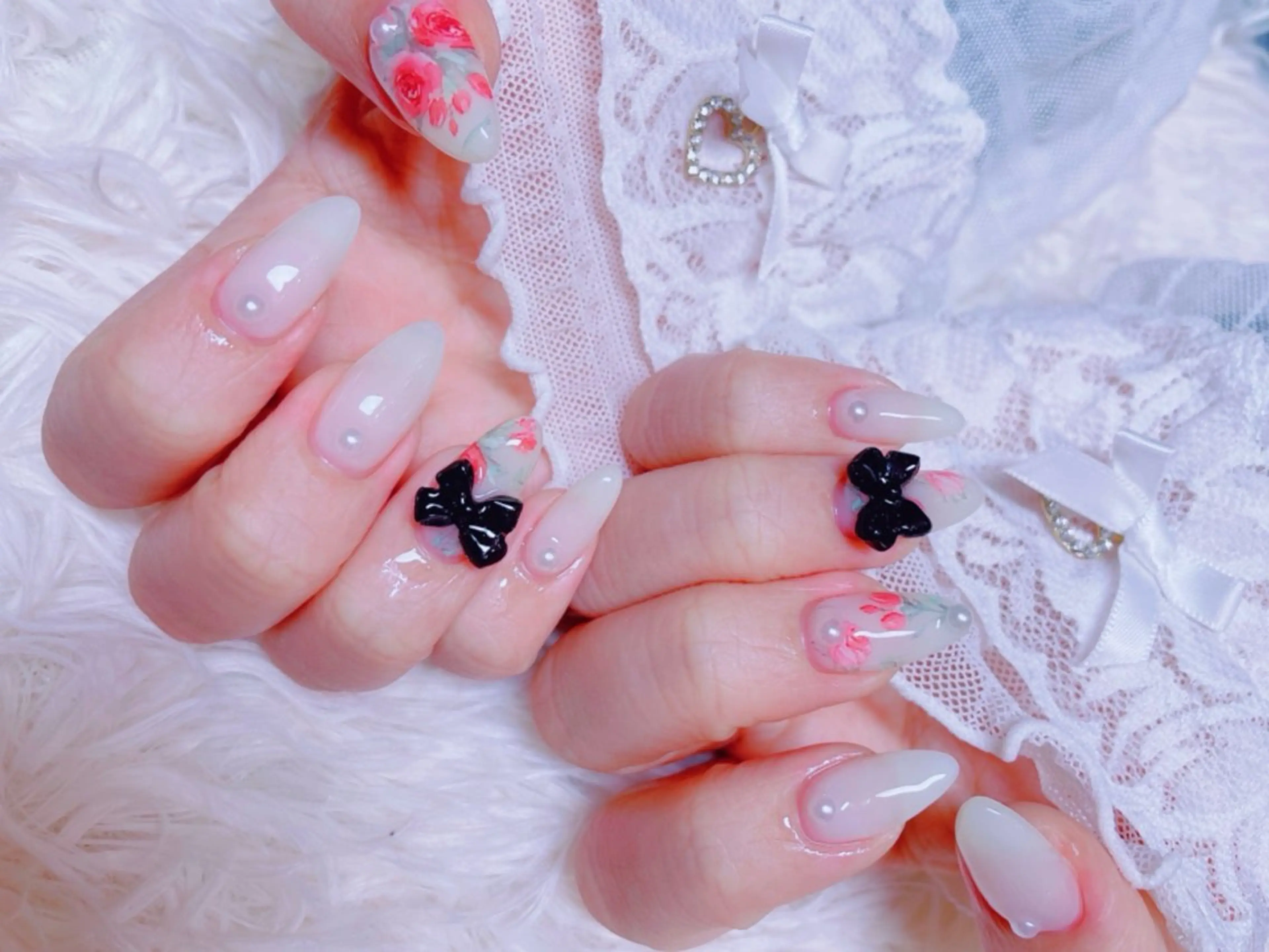 ネイル Makana Mana所属・Makana Manaのネイルデザイン