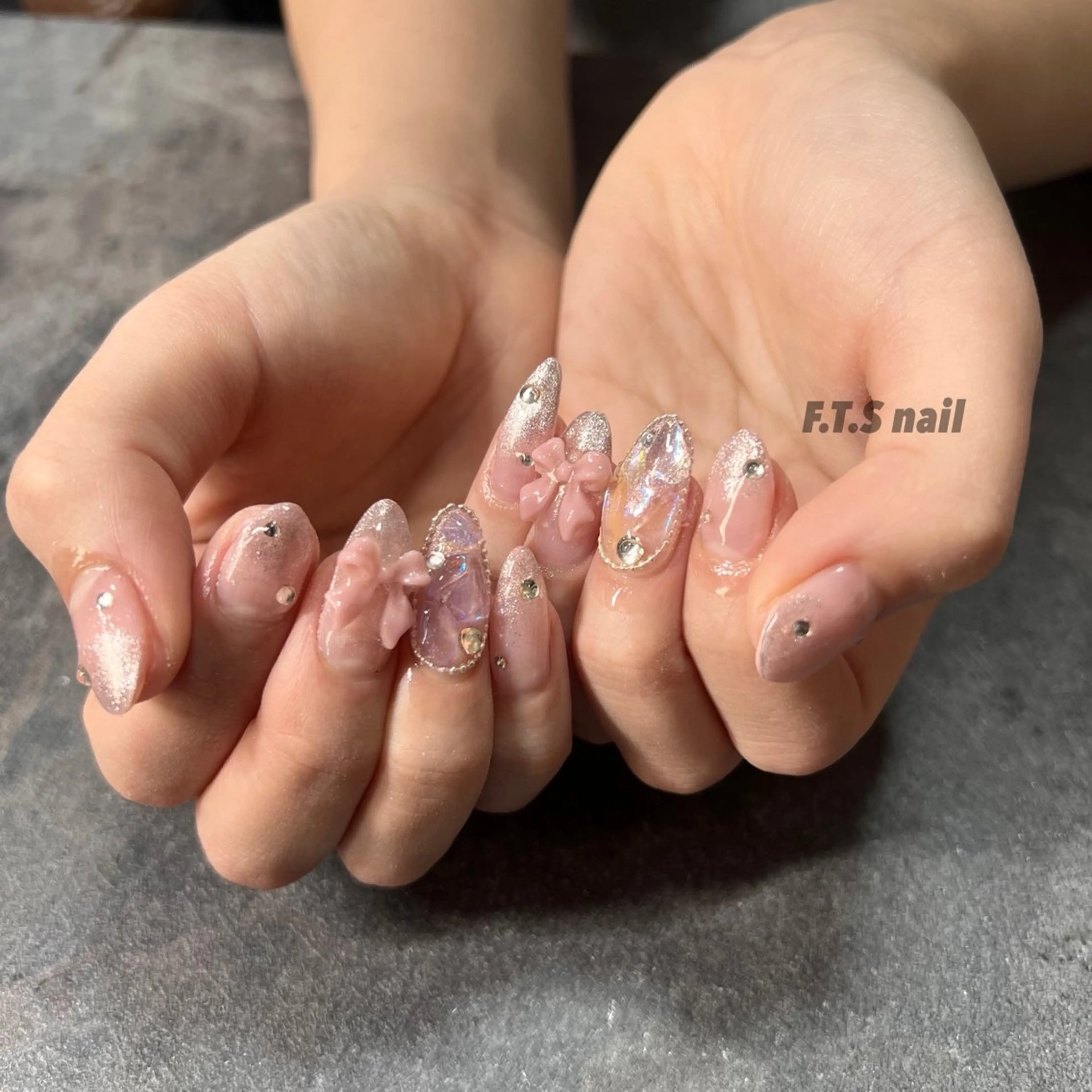 ネイル F.T.S nailのネイルデザイン