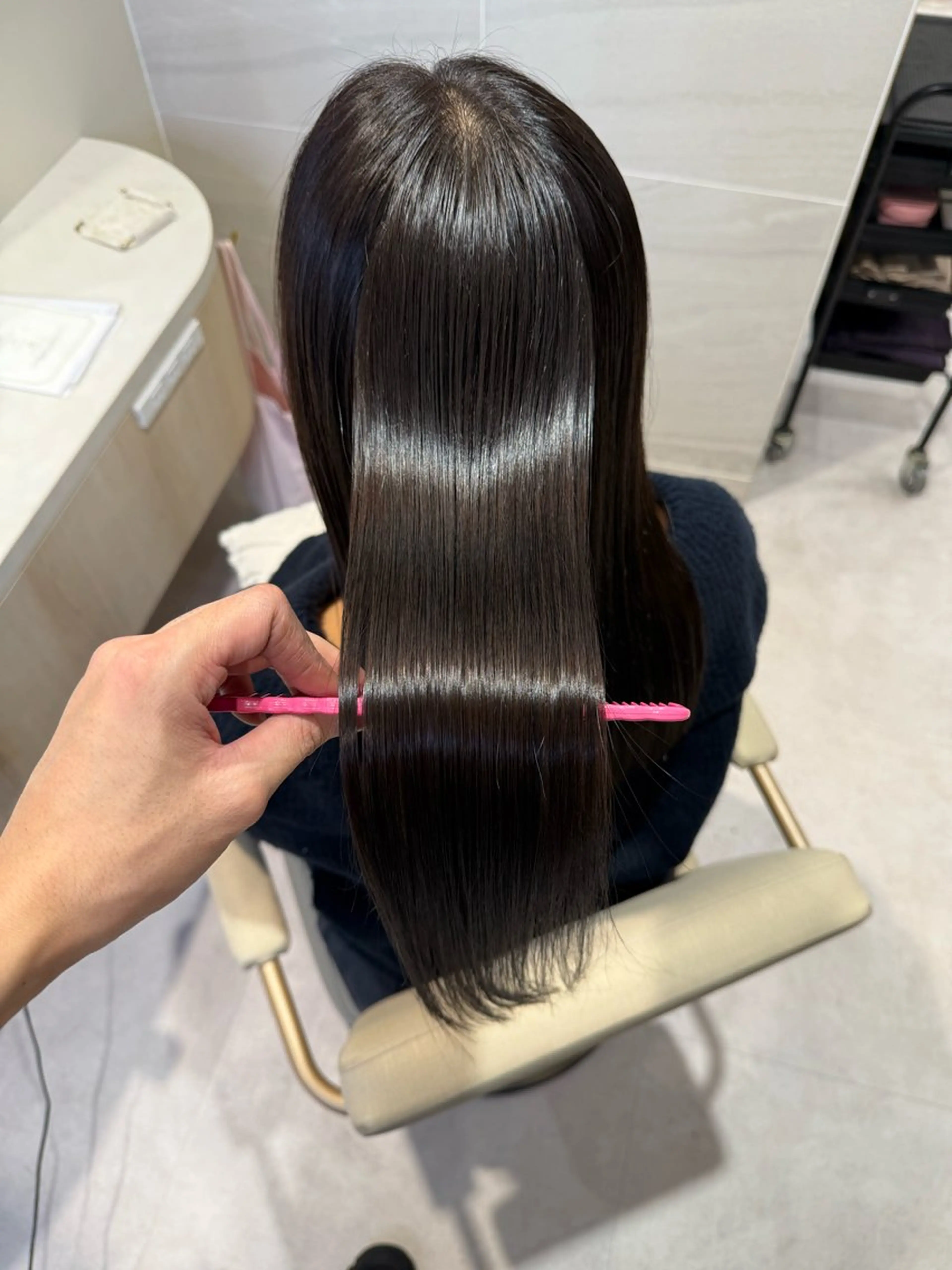 ロング カラー ブラウンカラー ダークブラウン 縮毛矯正 カット ヘアカラー 縮毛矯正 トリートメント Ms.CHARM所属・透明感カラー🌿 グレージュ🐺陽介のヘアスタイル