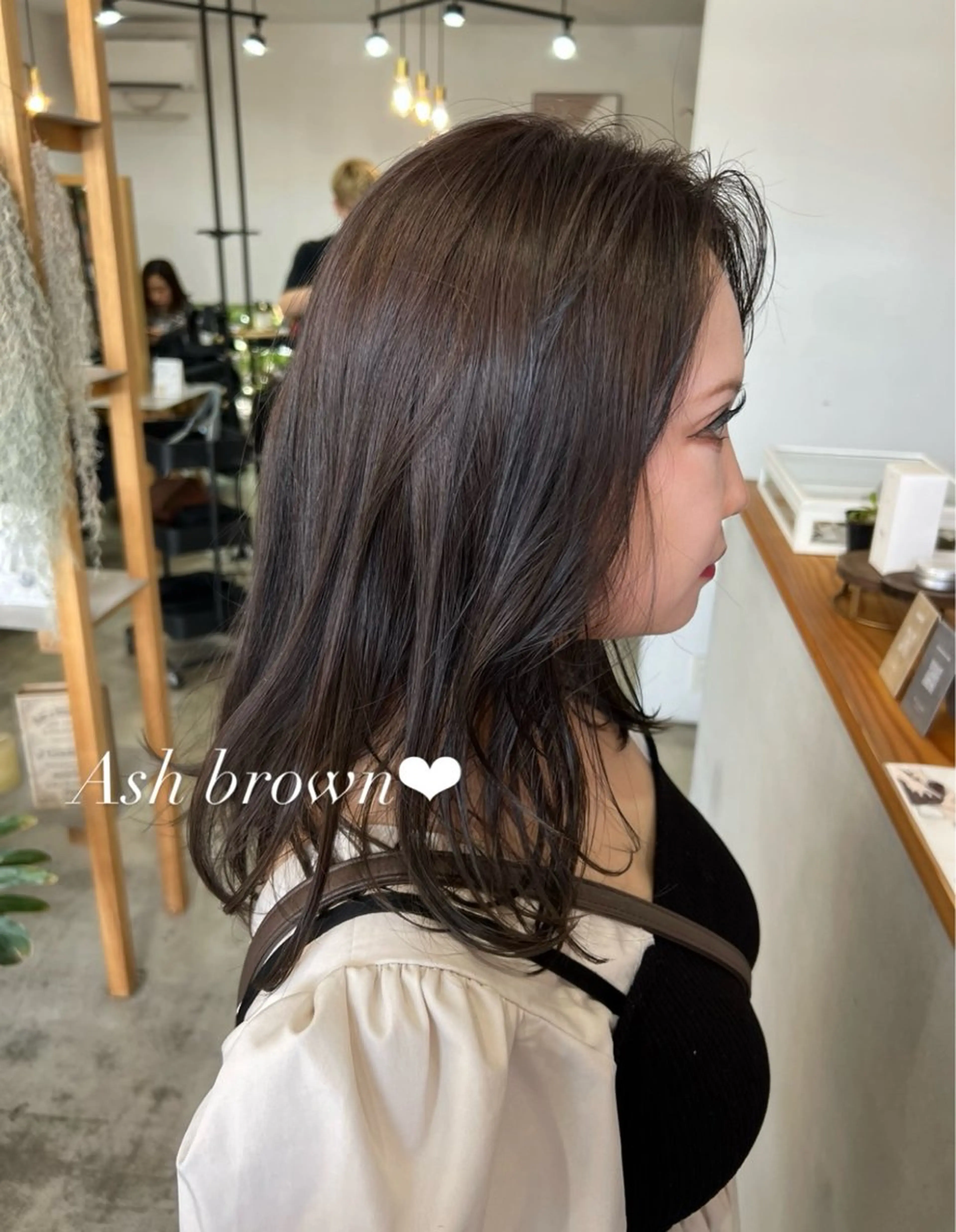 ミディアム カラー ヘアカラー 松本 華林のヘアスタイル