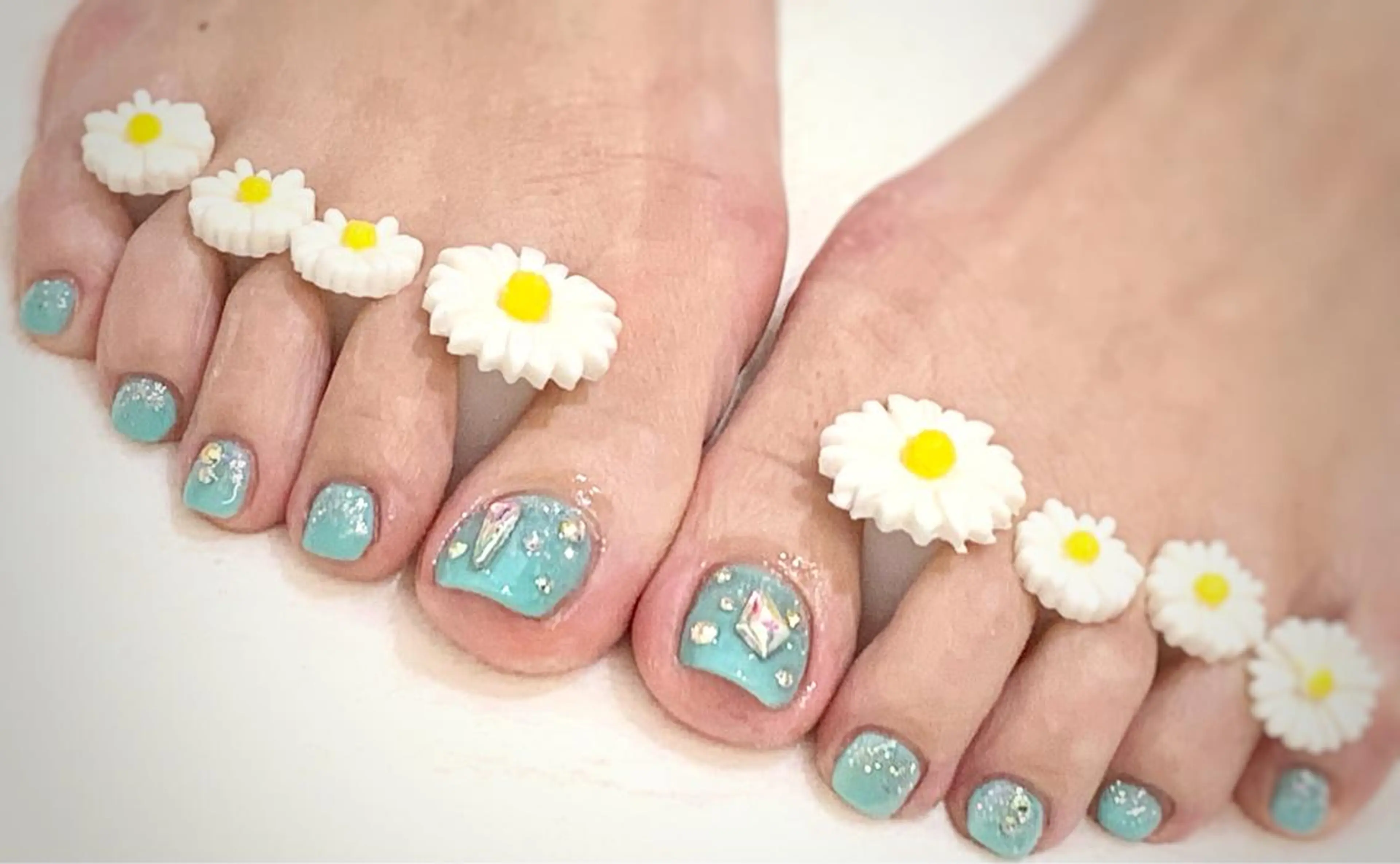 ネイル フットネイル うるま市サロン Yuko Izawaのネイルデザイン