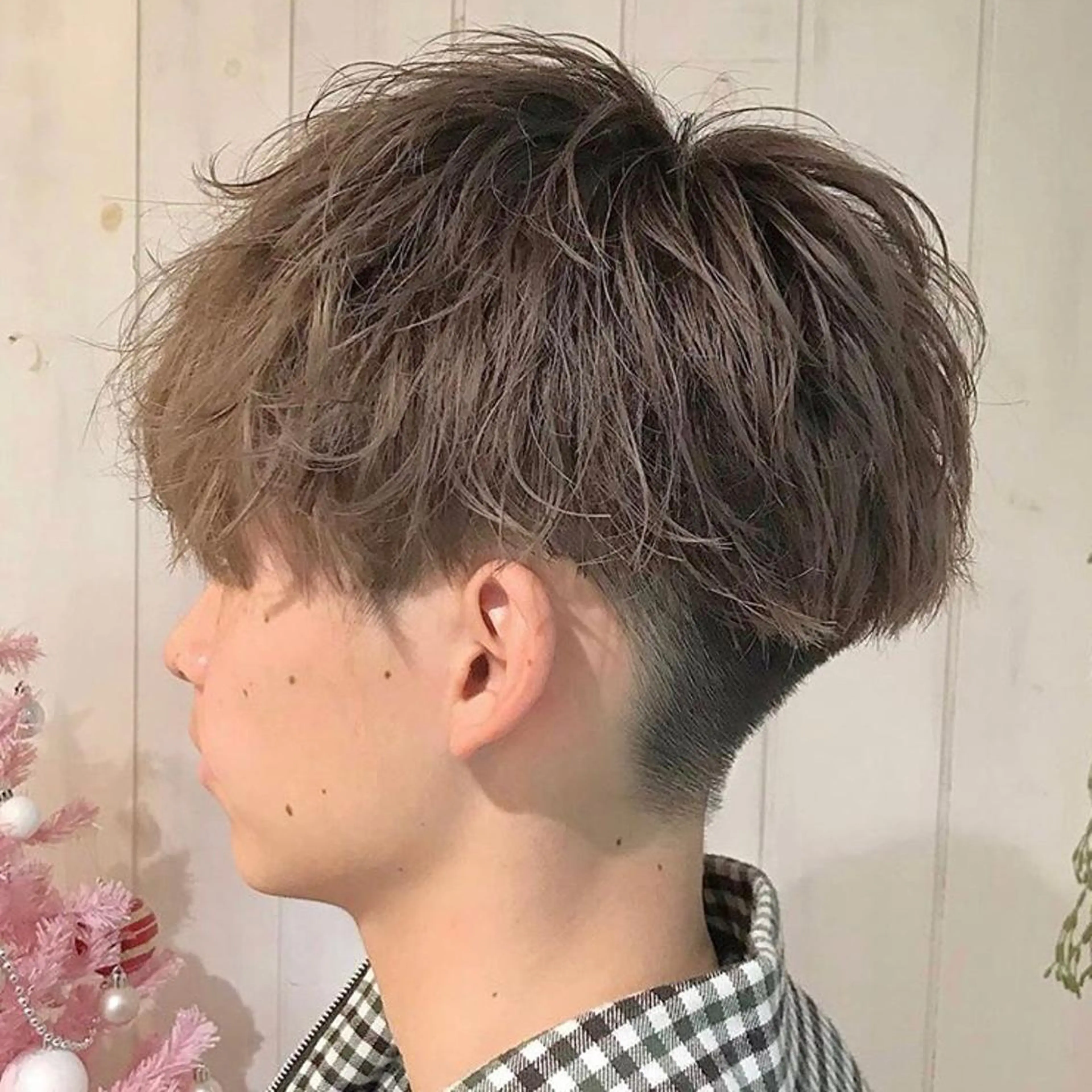 カラー パーマ メンズ メンズパーマ 髪質改善🫧ベージュ 椙山 響のヘアスタイル