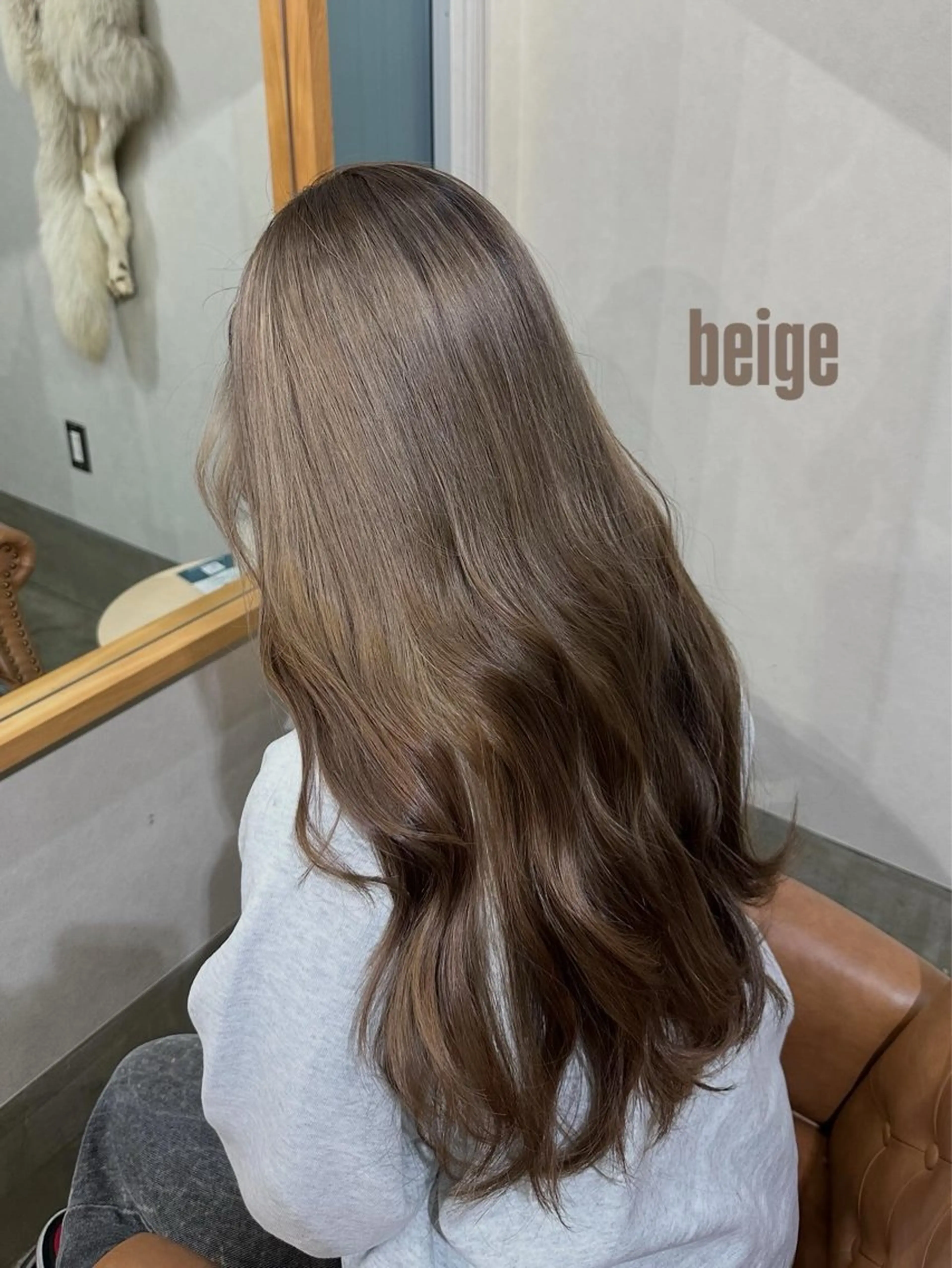 ロング カラー ベージュカラー 透明感カラー ヘアカラー 大石 楓のヘアスタイル