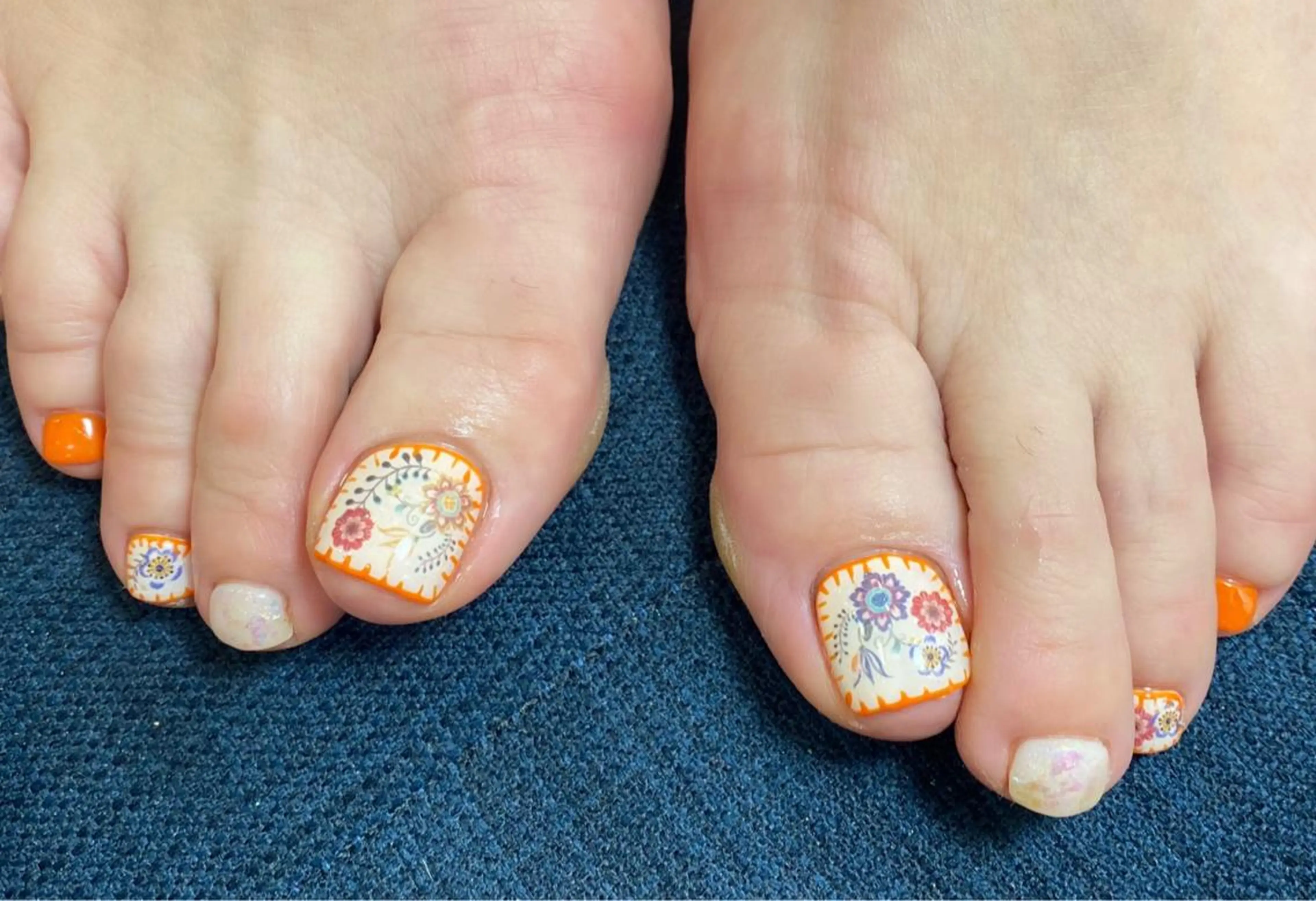 ネイル フットネイル 三原 裕紀のマツエク・マツパデザイン