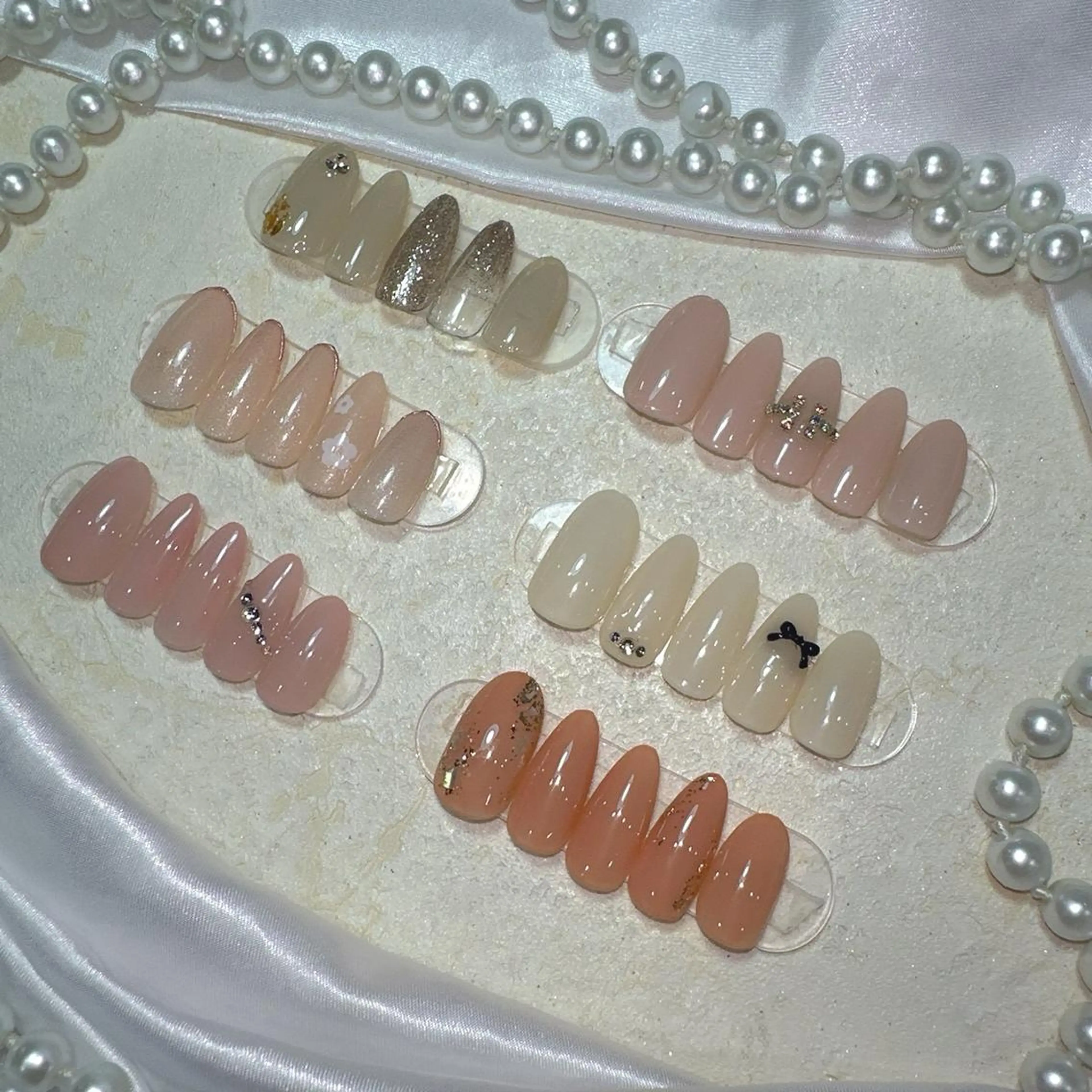 ネイル アートネイル フラッシュネイル ジェルネイル 氷ネイル・うるうるネイル キラキラネイル You&Me Yuiのネイルデザイン