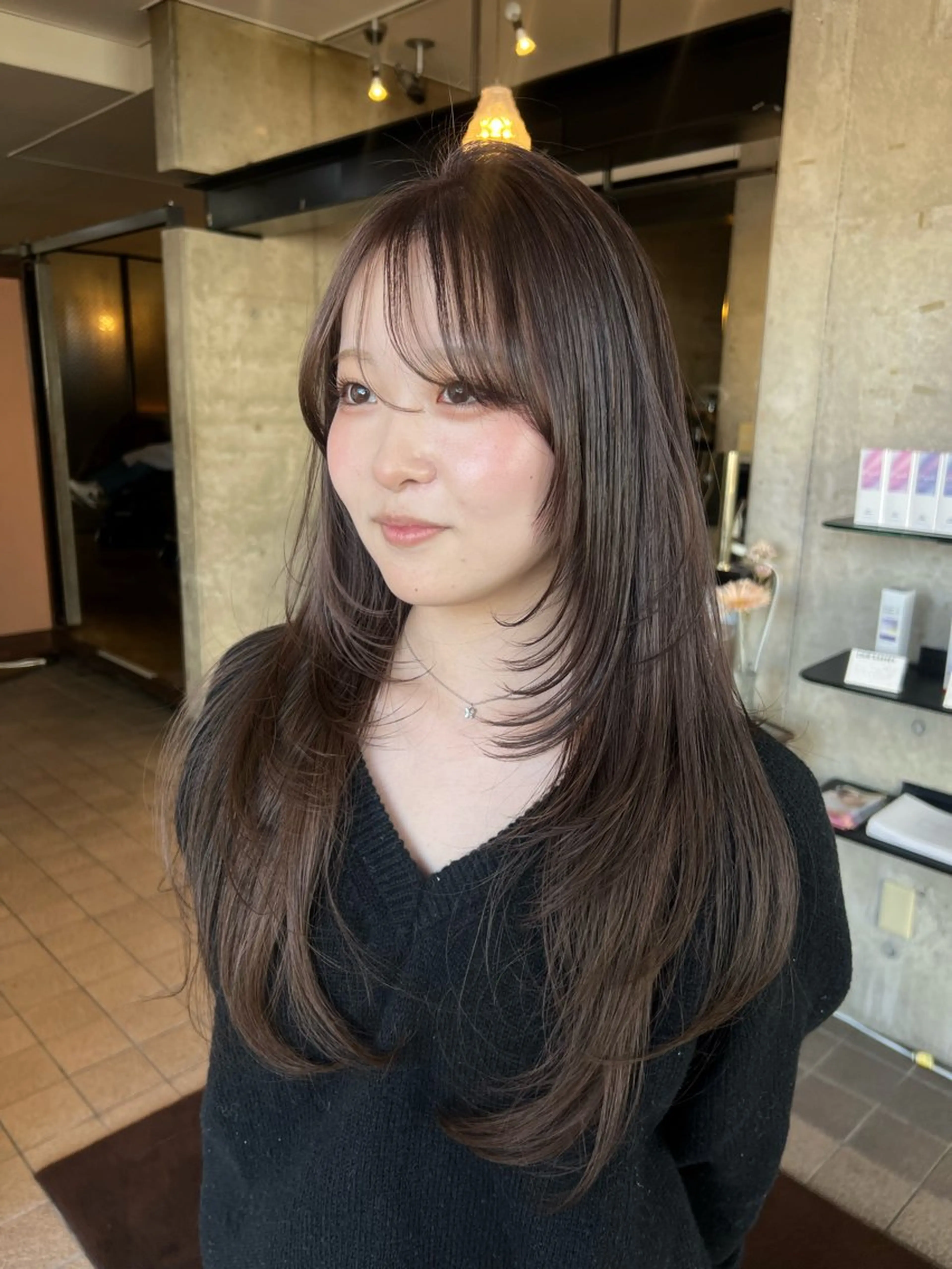 ロング カラー ブリーチ ショコラグレージュ グレージュ 只野 真衣のヘアスタイル